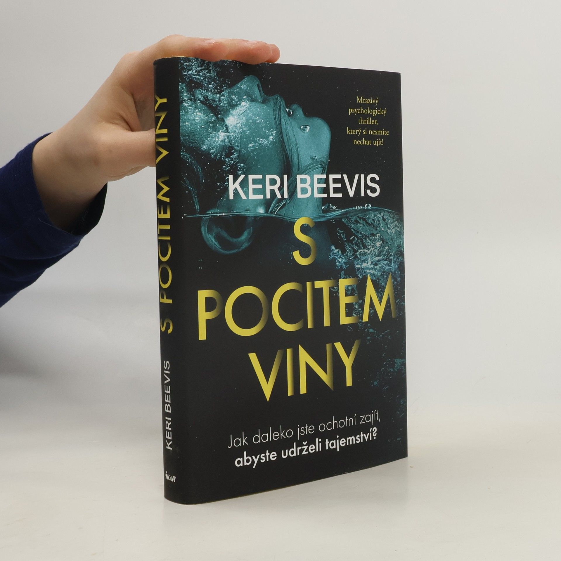 Keri Beevis S pocitem viny