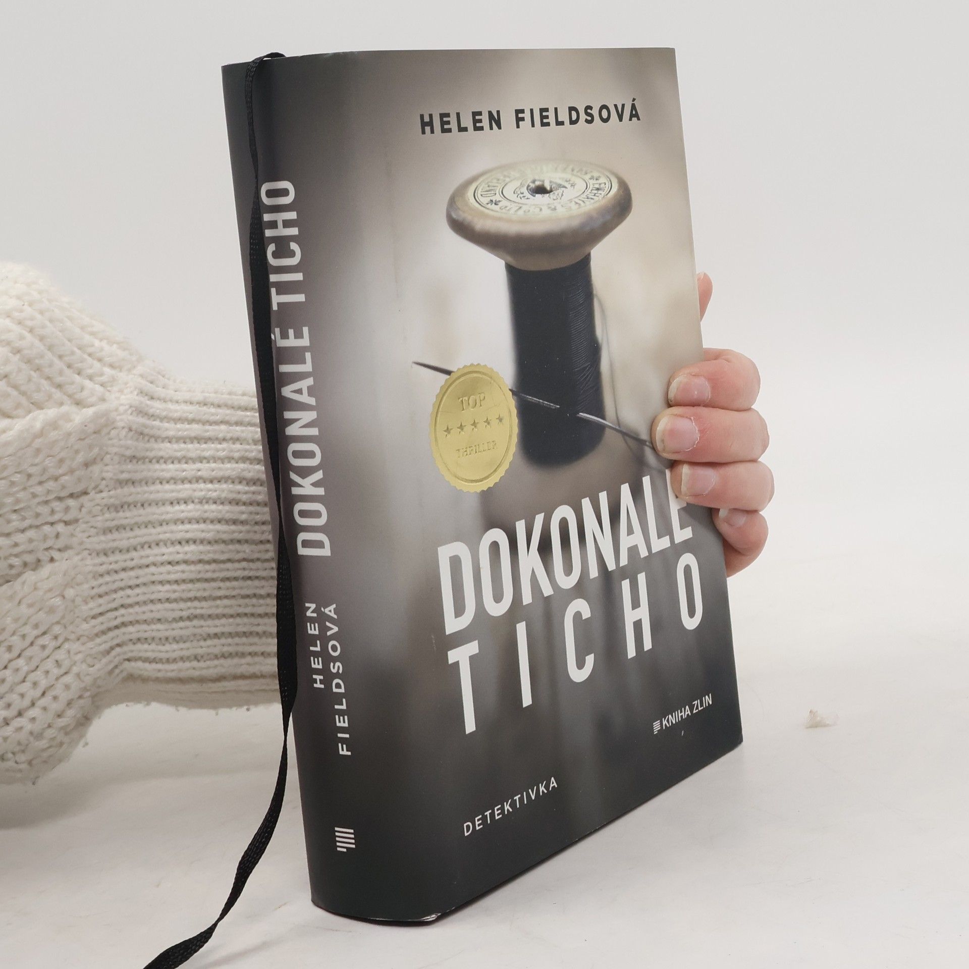 Helen Fields Dokonalé ticho