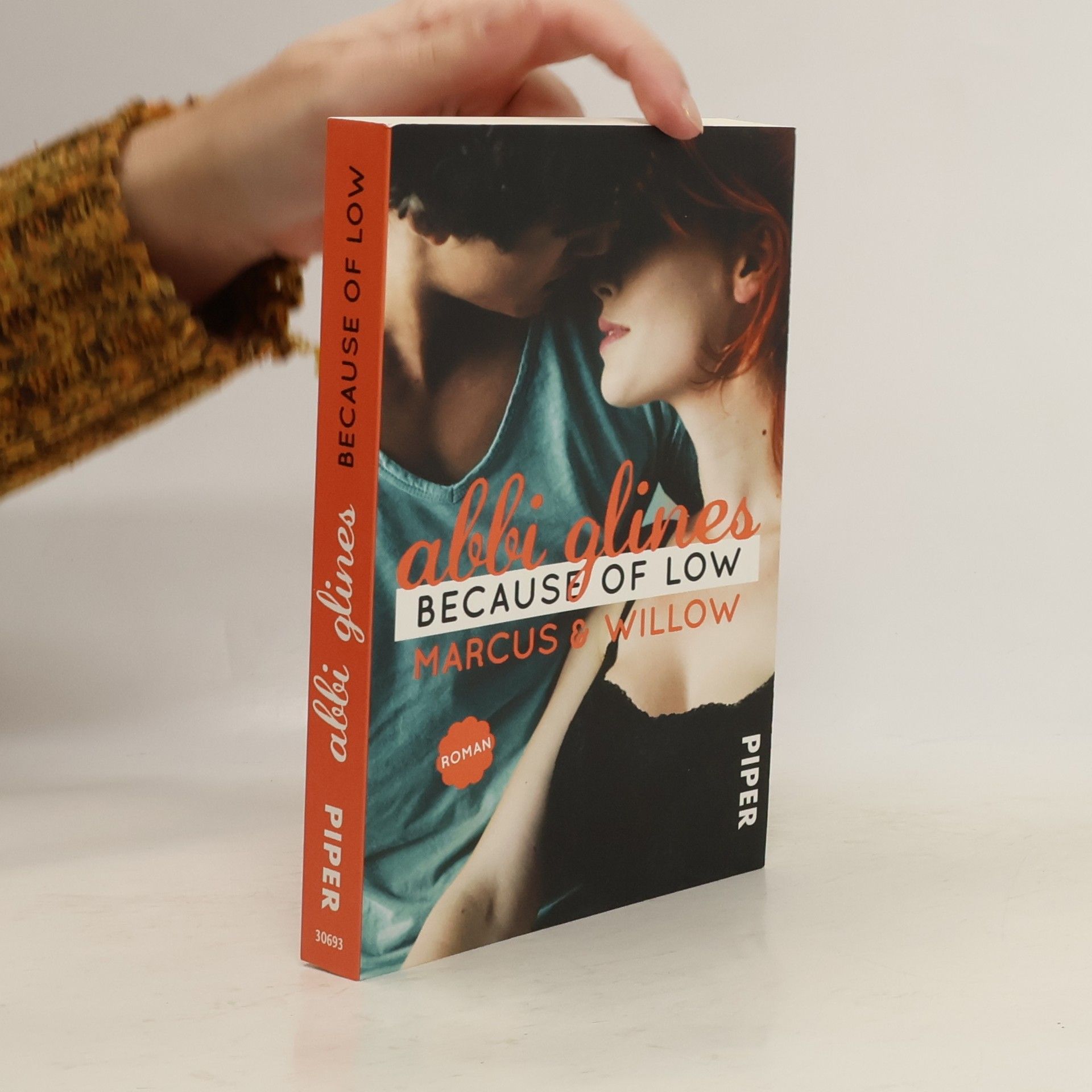 Abbi Glines Because of low - Marcus und Willow