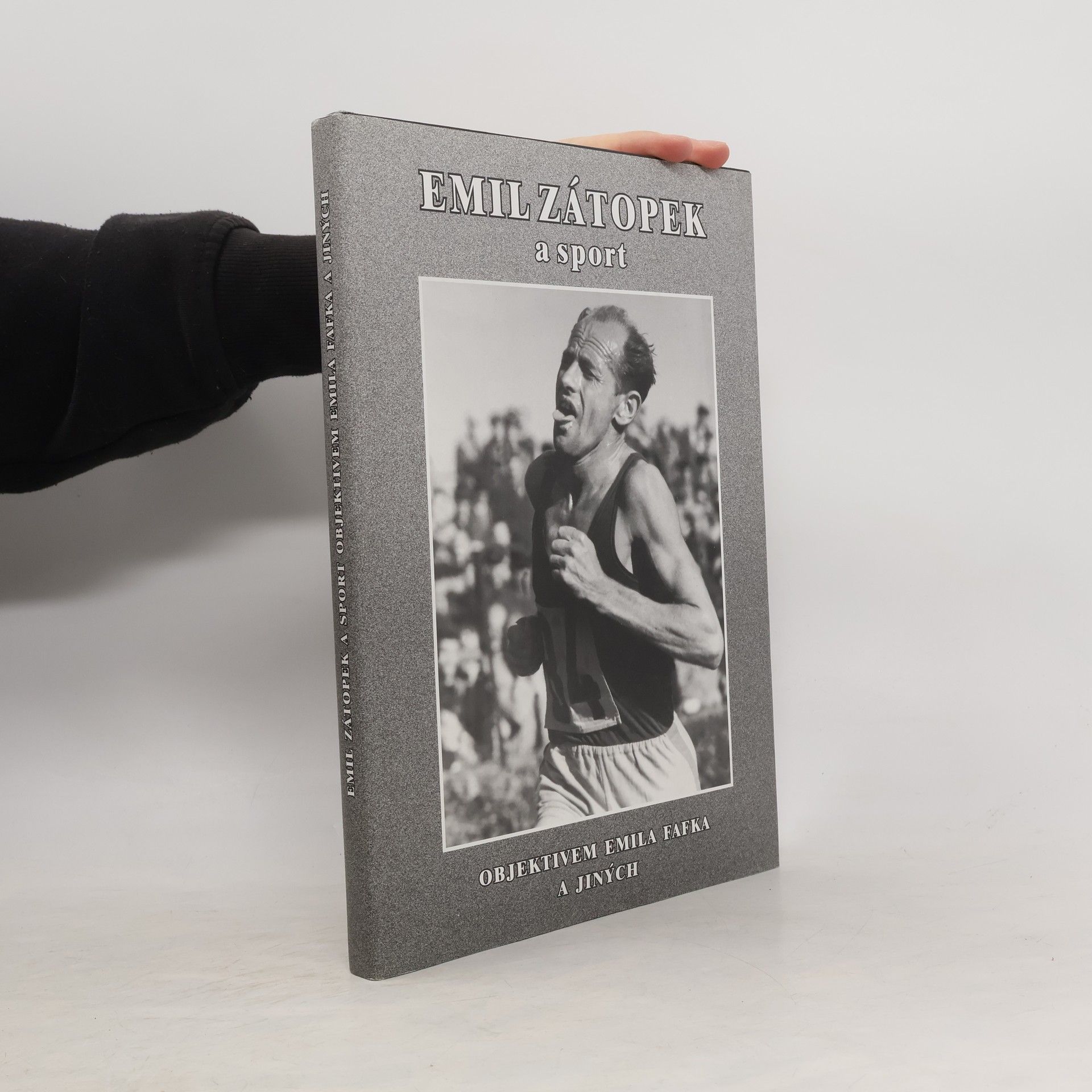 Emil Zátopek a sport objektivem Emila Fafka a jiných
