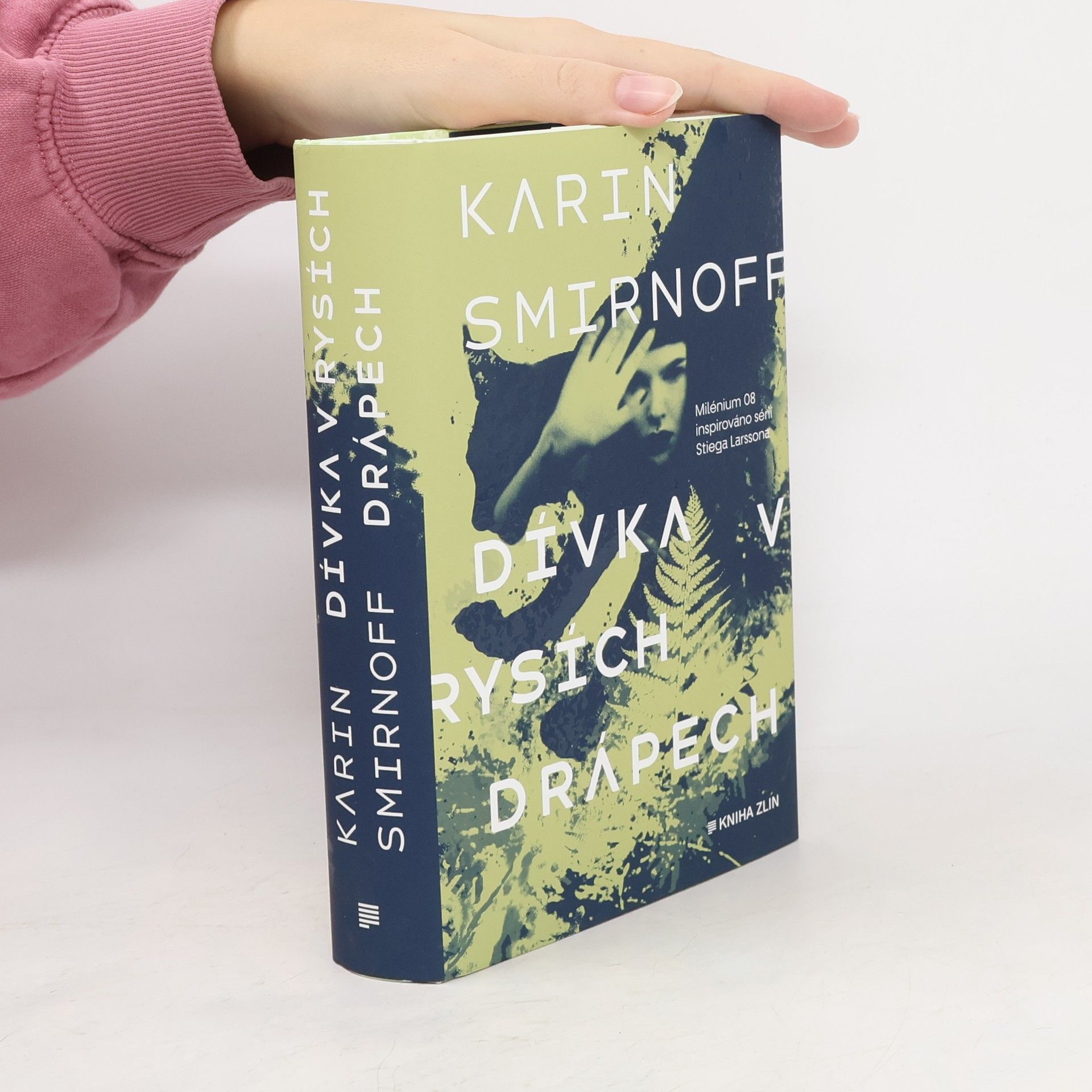 Karin Smirnoff Dívka v rysích drápech