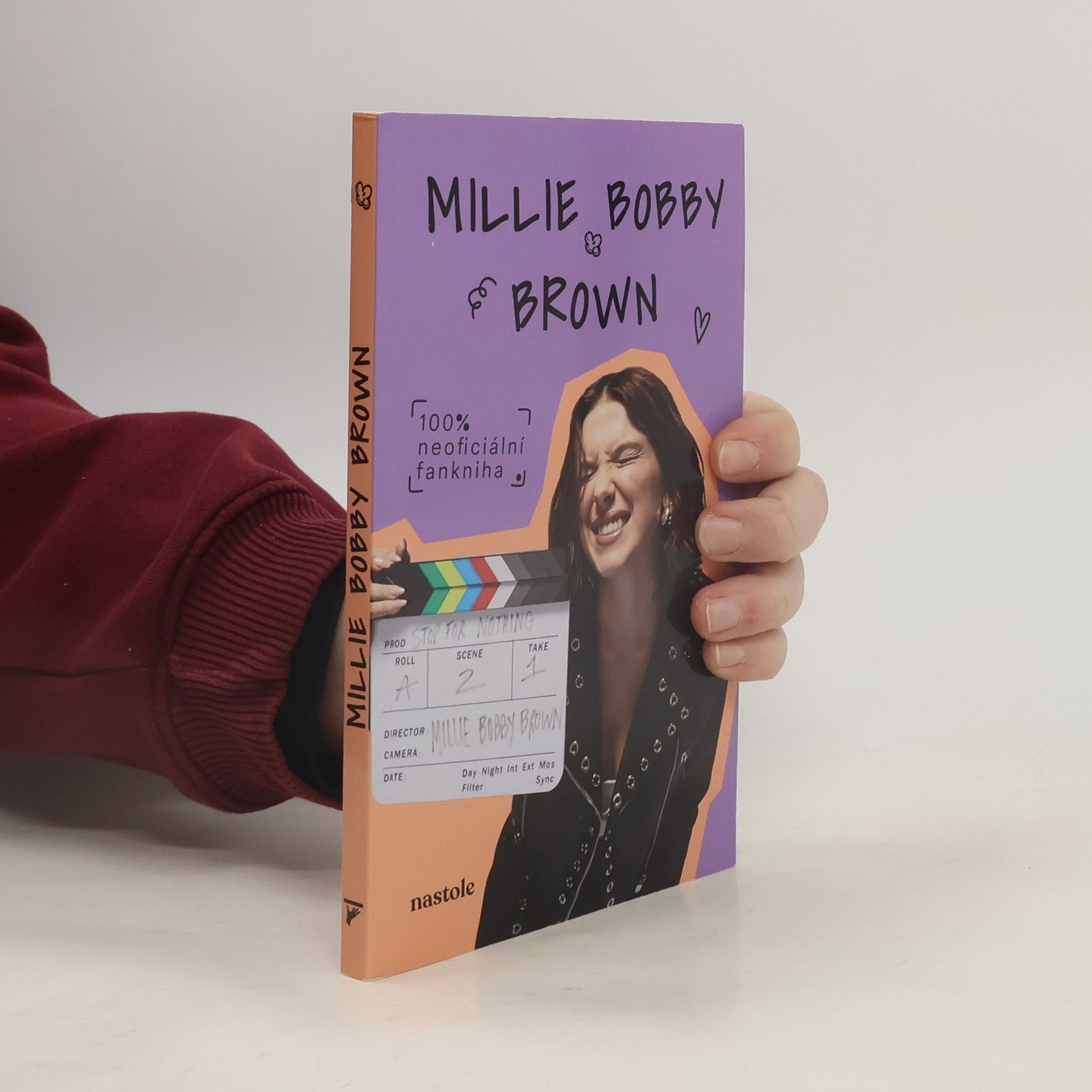 Pavel Bušta Millie Bobby Brown