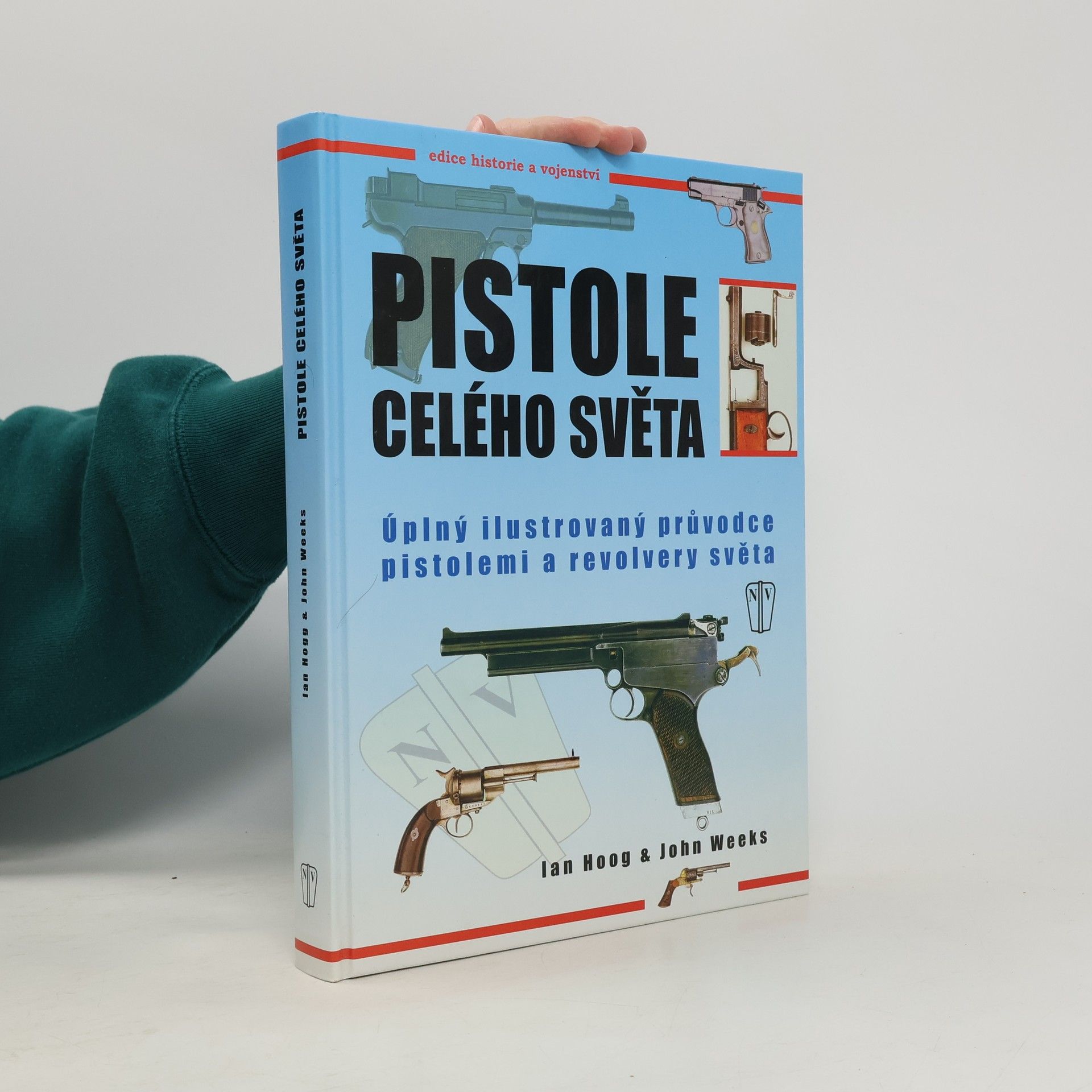 Ian Vernon Hogg Pistole celého světa