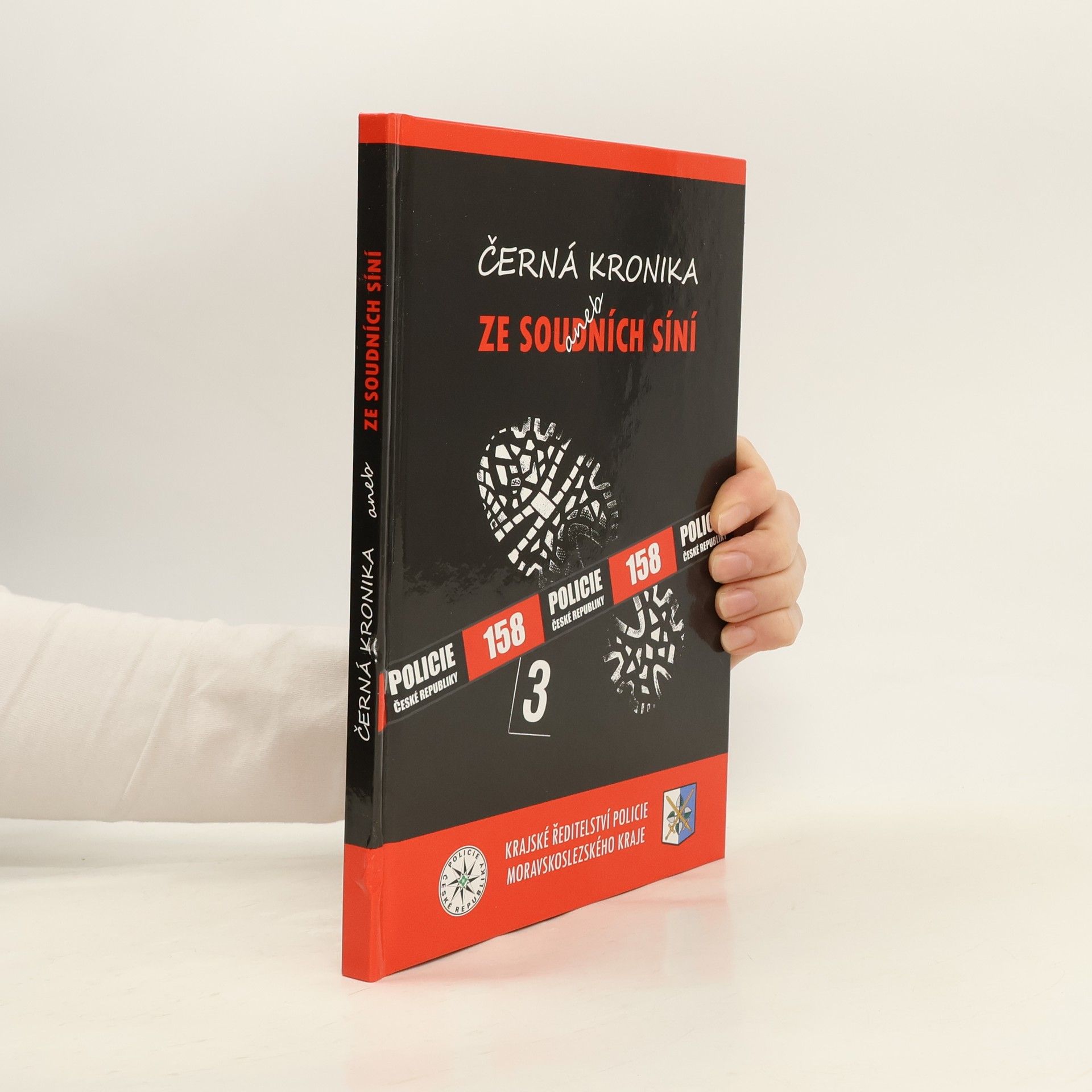 Roman Pokorný Černá kronika, aneb, Ze soudních síní