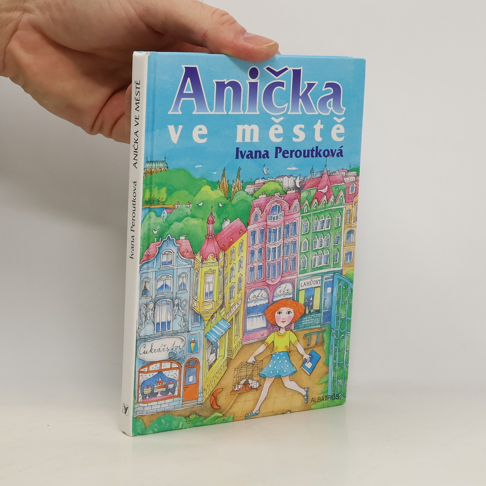 Ivana Peroutková Anička ve městě