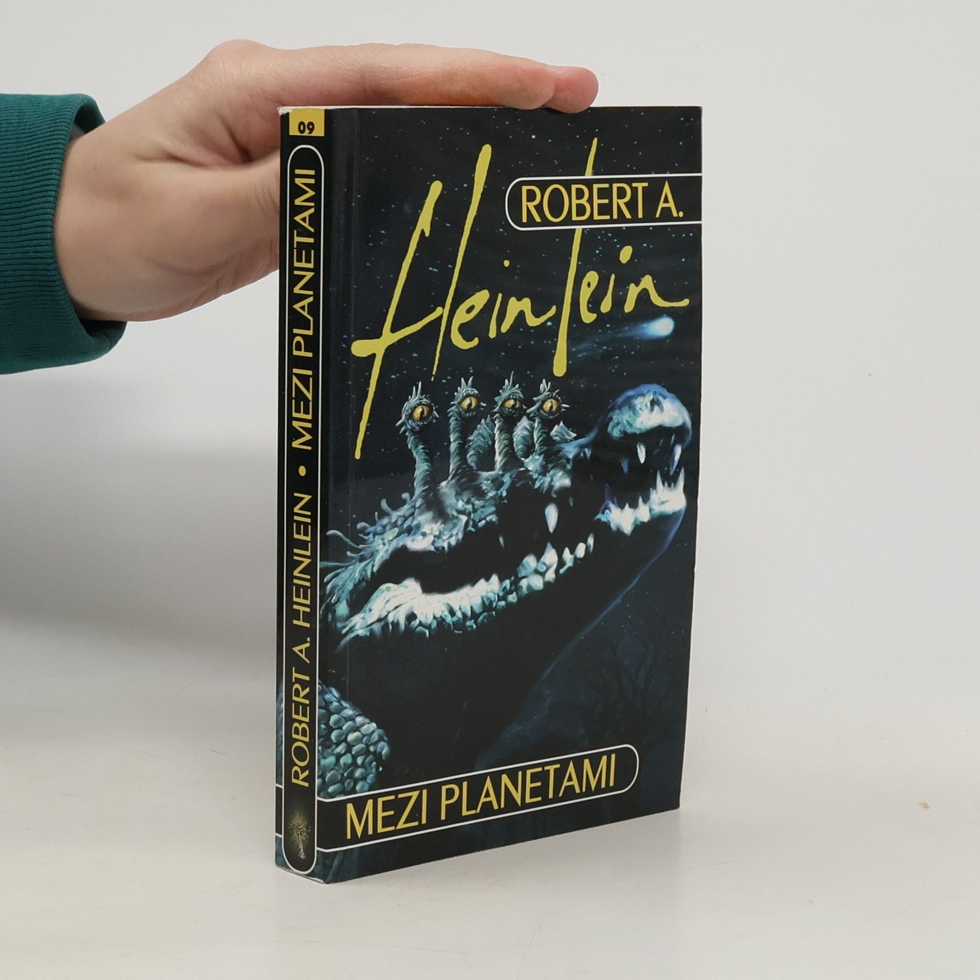 Robert A. Heinlein Mezi planetami