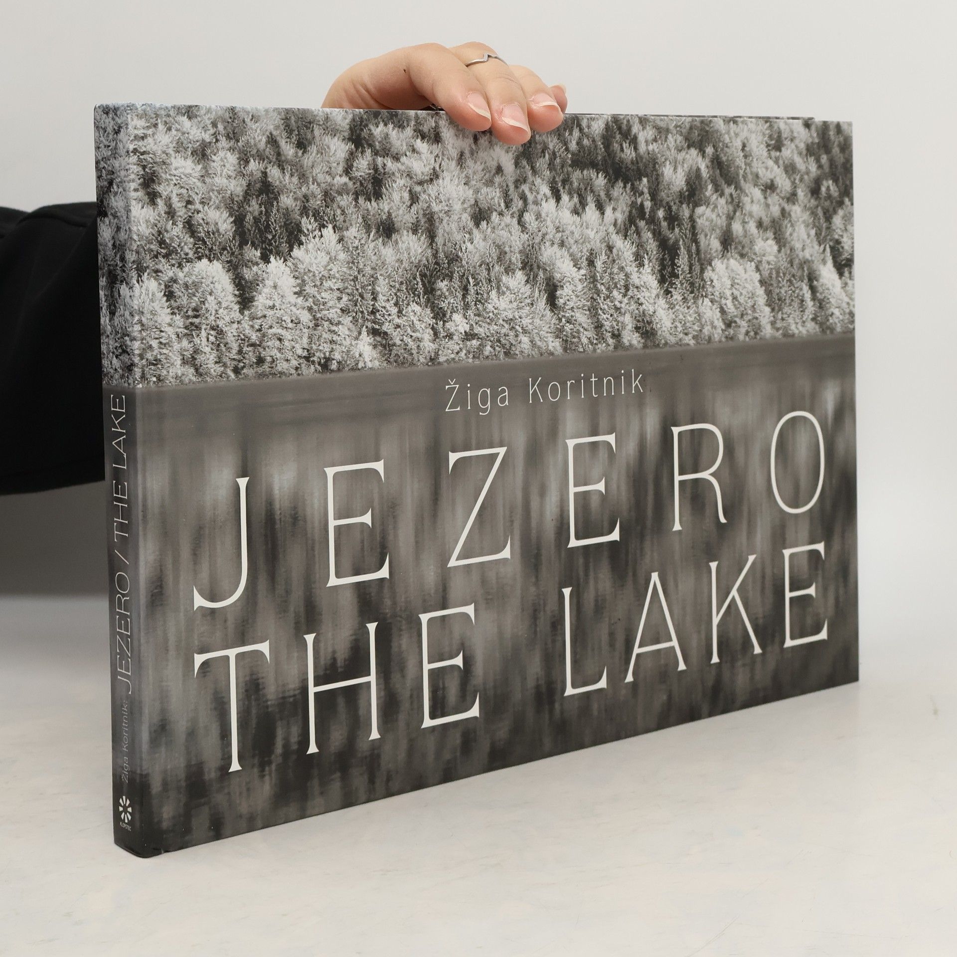 Jezero / The Lake