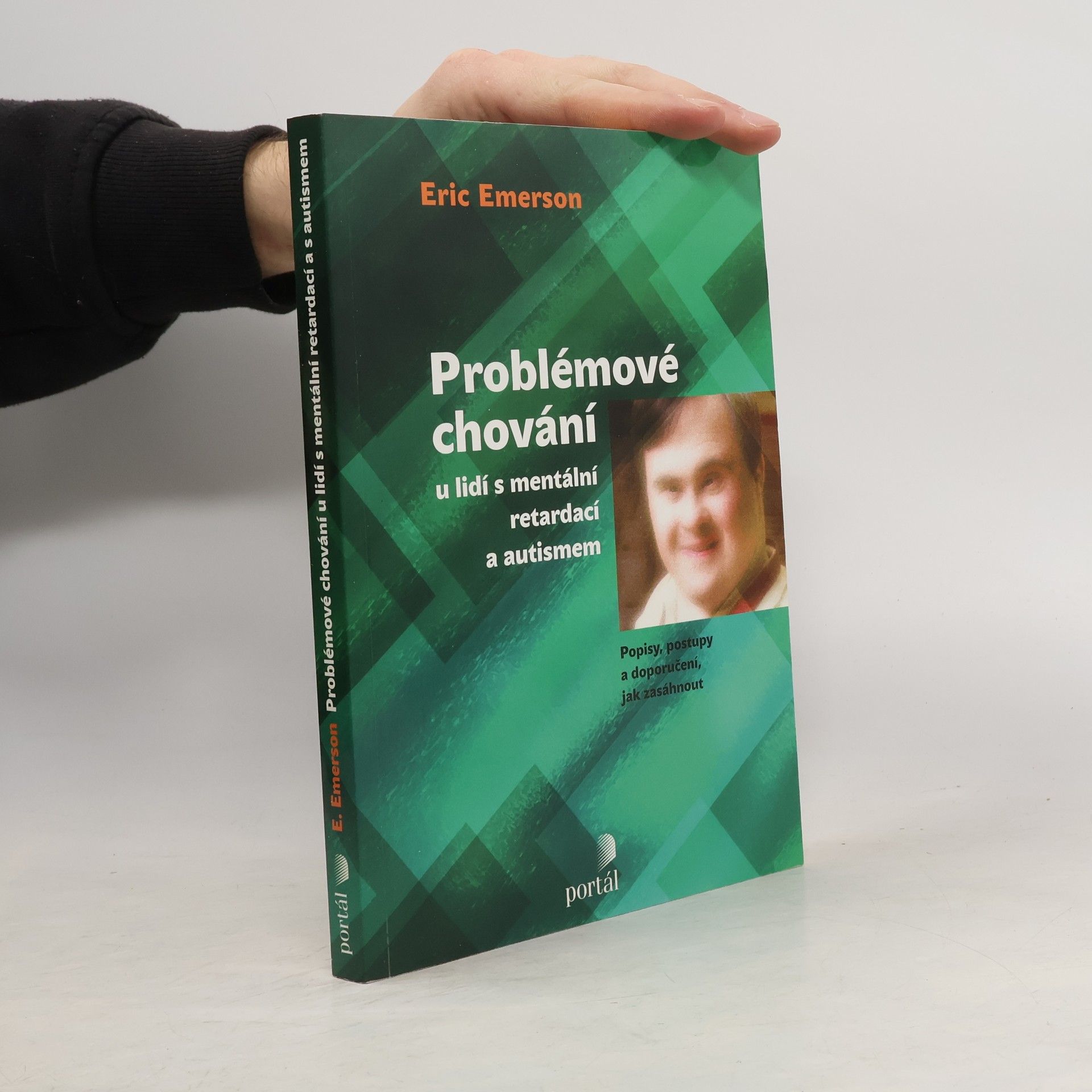 Eric Emerson Problémové chování u lidí s mentální retardací a autismem