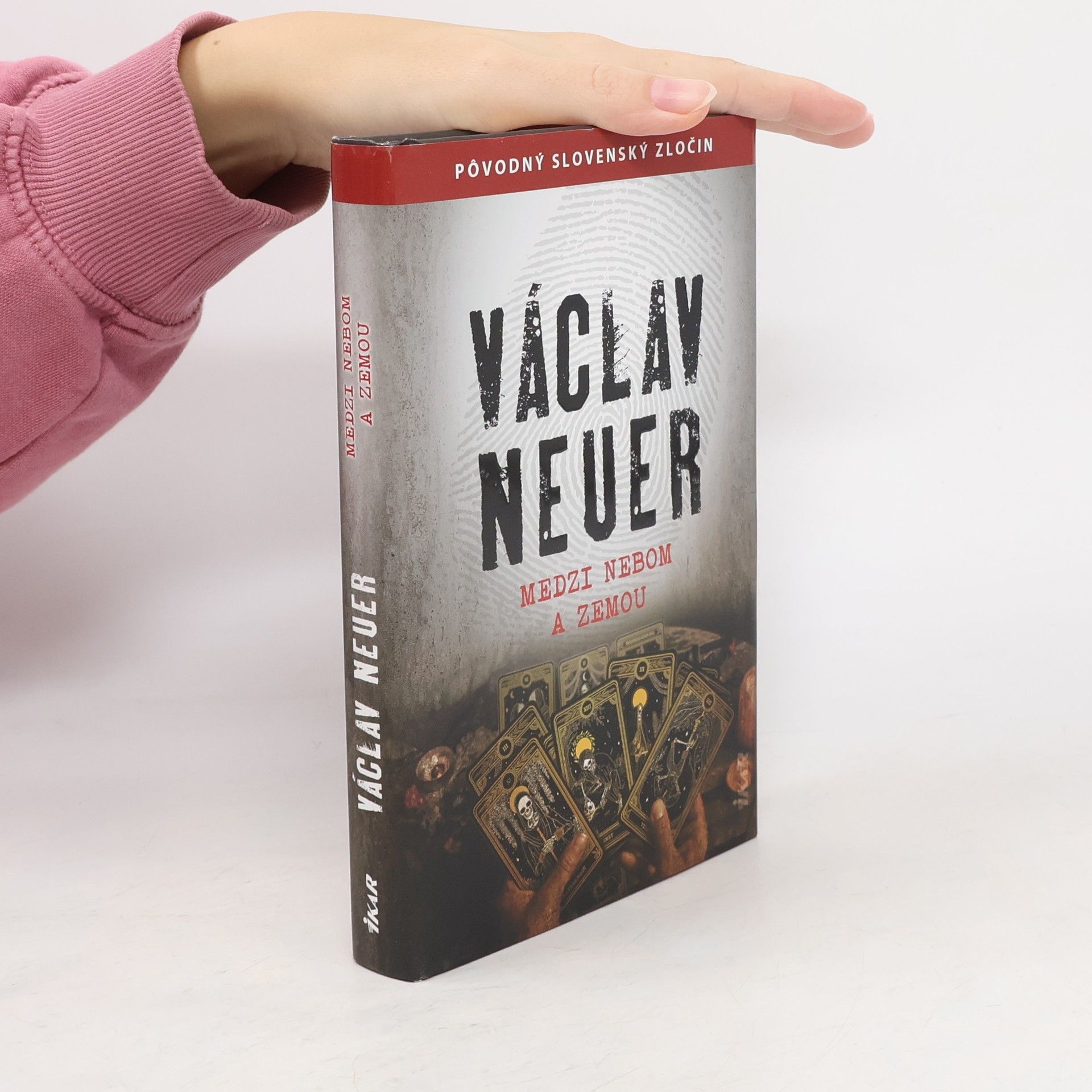 Václav Neuer Medzi nebom a zemou