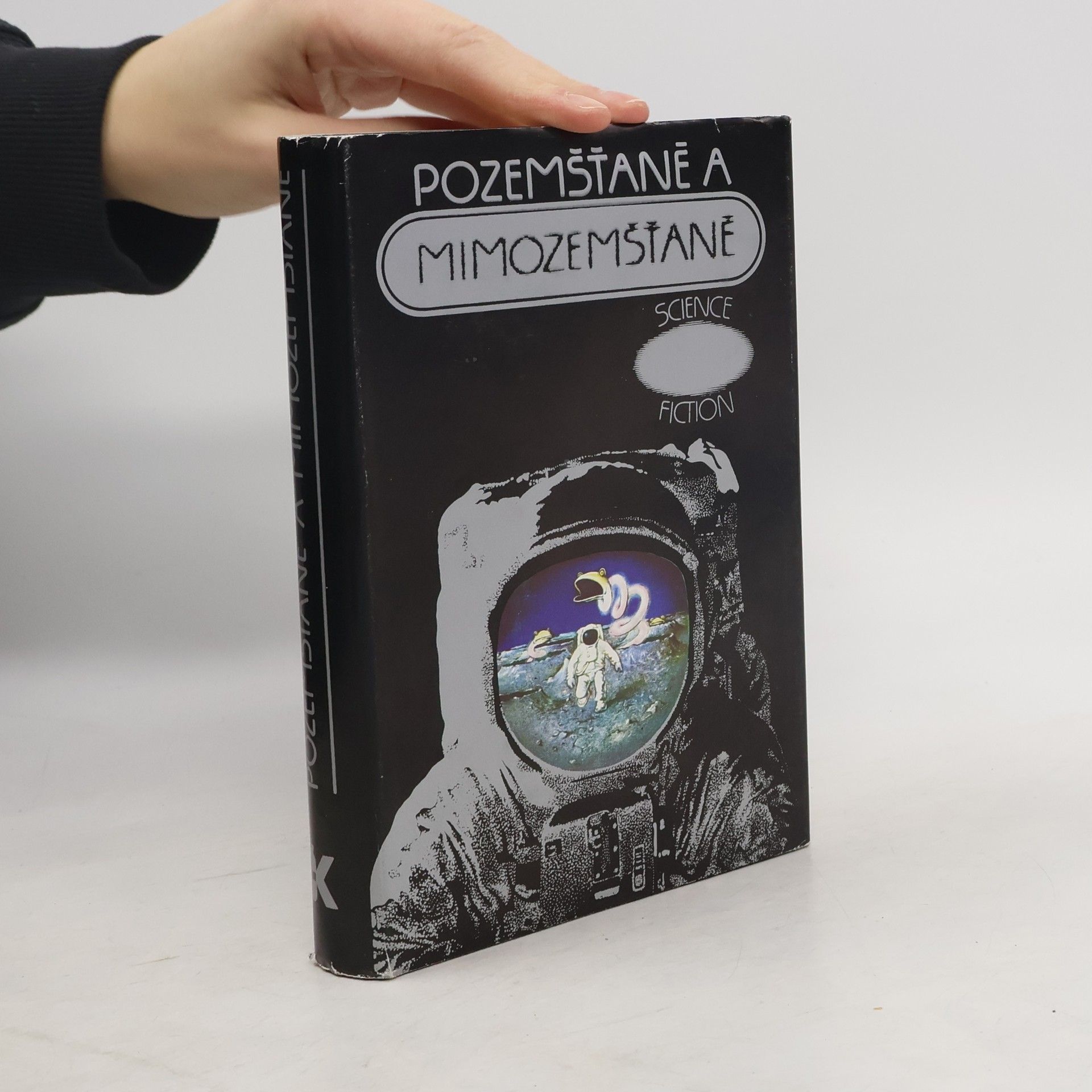 Autorenkollektiv Pozemšťané a mimozemšťané