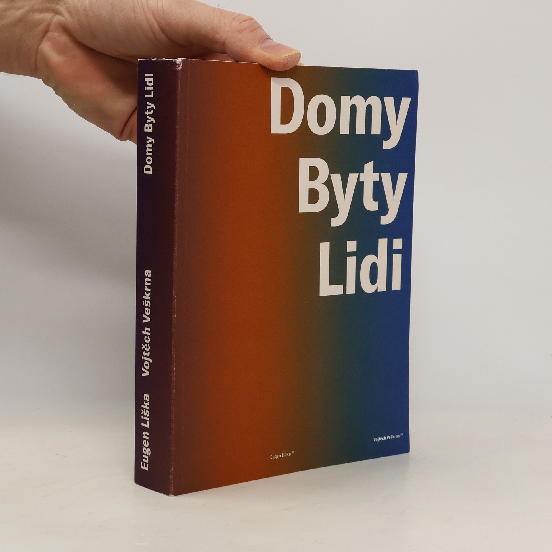 Eugen Liška jr. Domy, byty, lidi