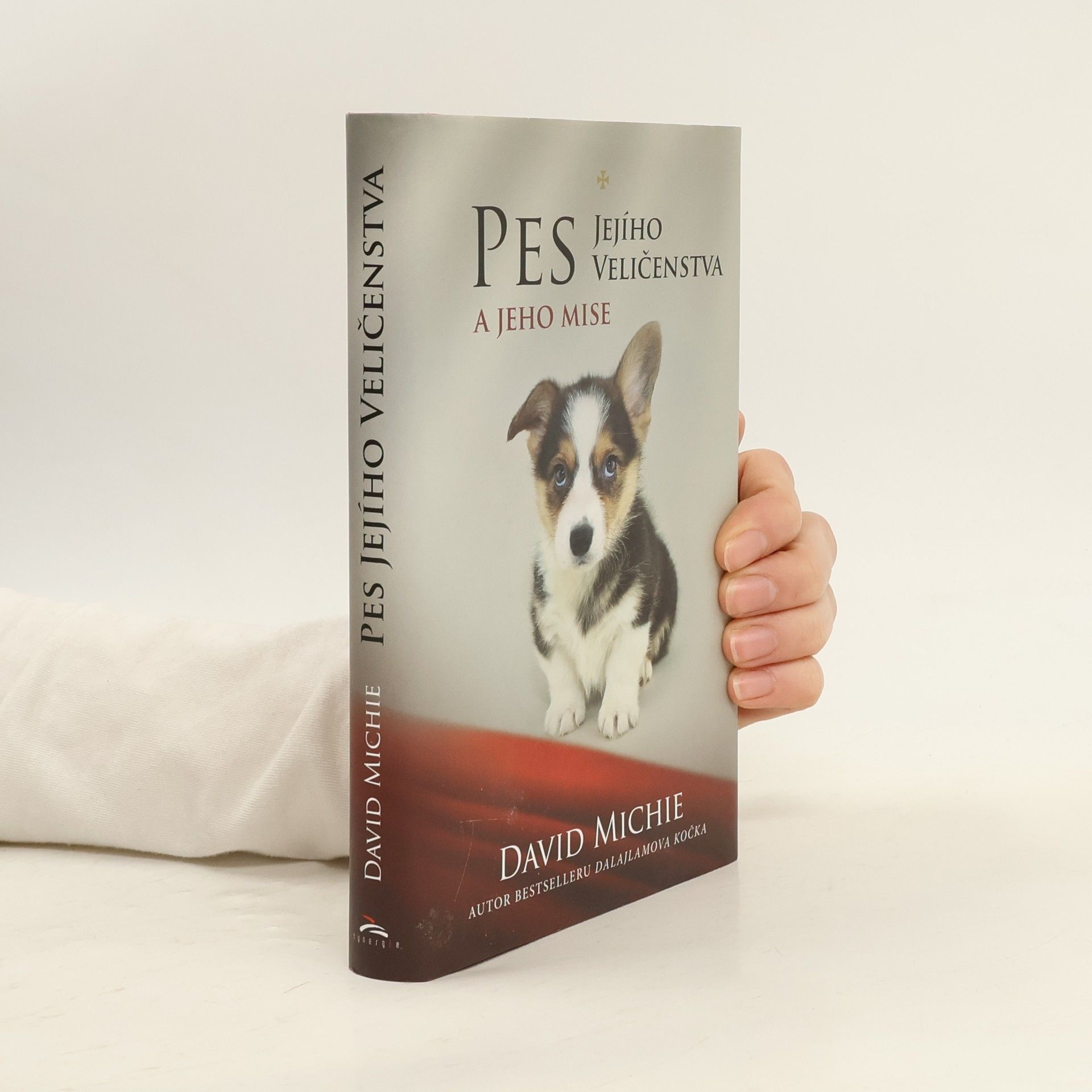 David Michie Pes Jejího Veličenstva a jeho mise