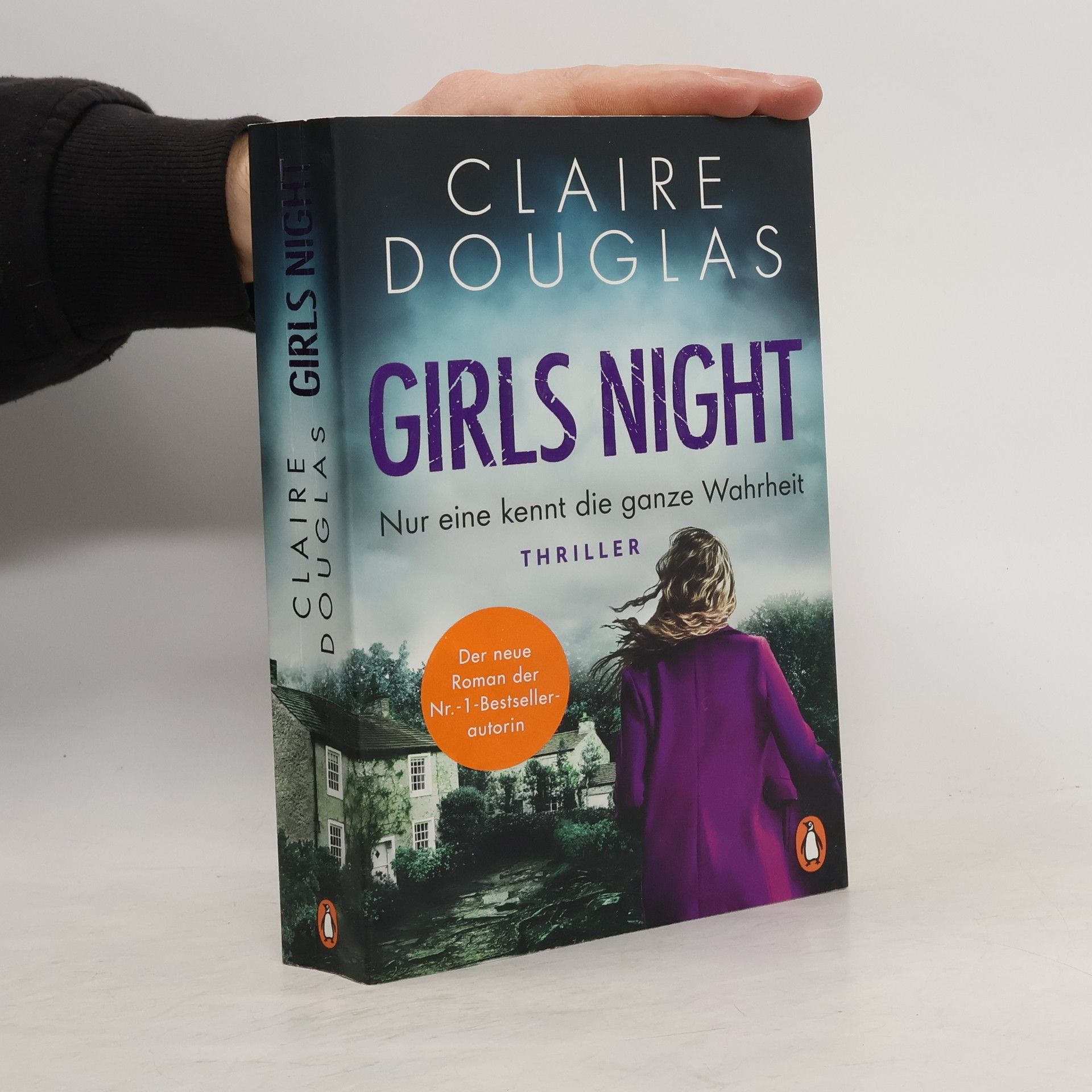 Claire Douglas Girls night