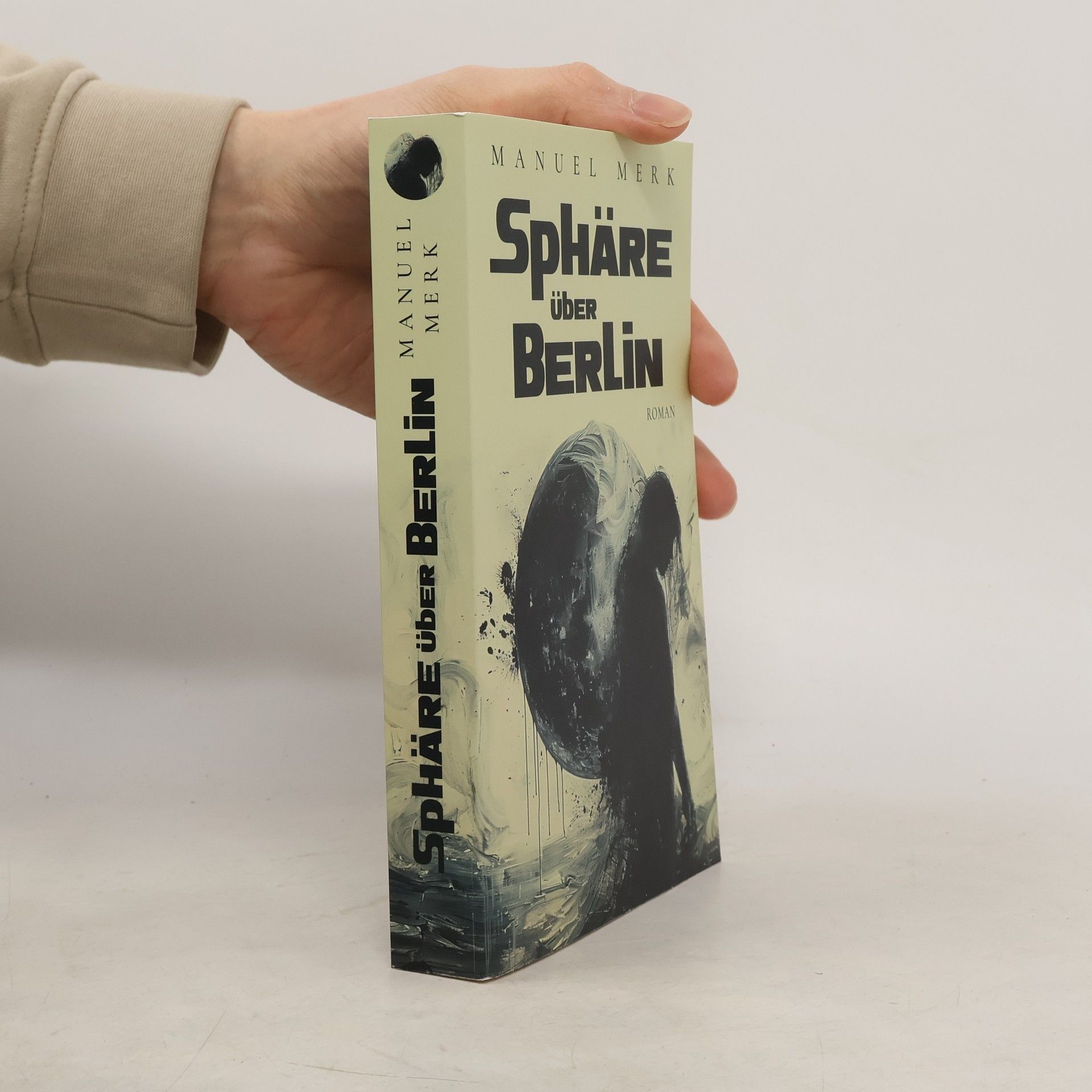 Manuela Merki Sphäre über Berlin