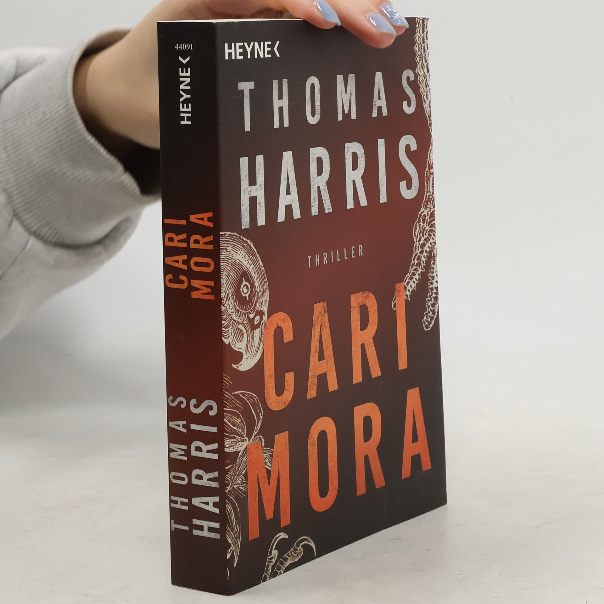 Thomas Harris Cari Mora