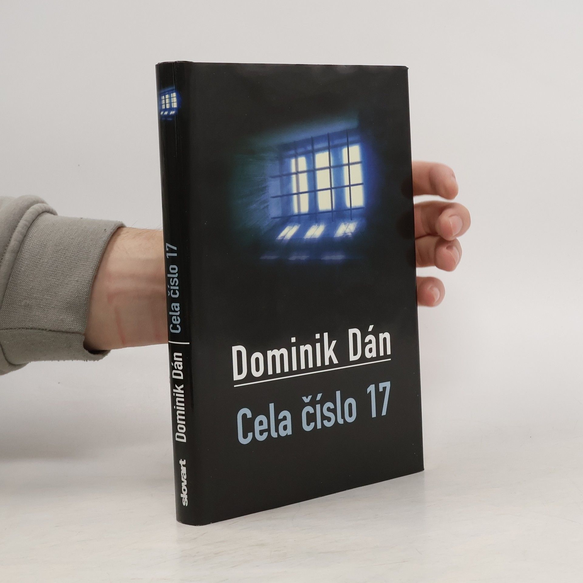 Dominik Dán Cela číslo 17