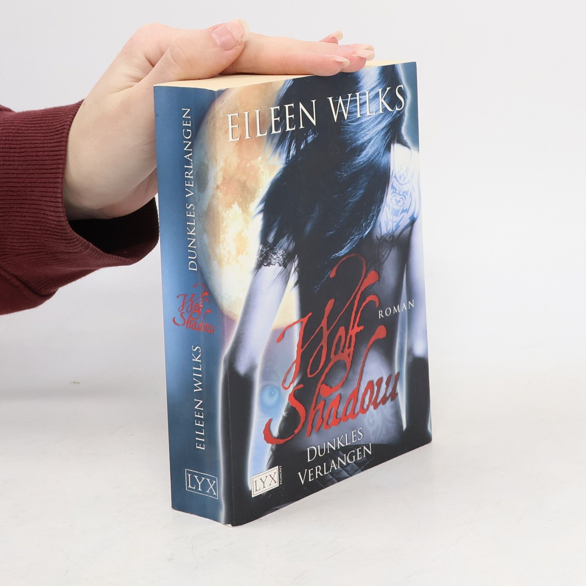 Eileen Wilks Wolf Shadow 3