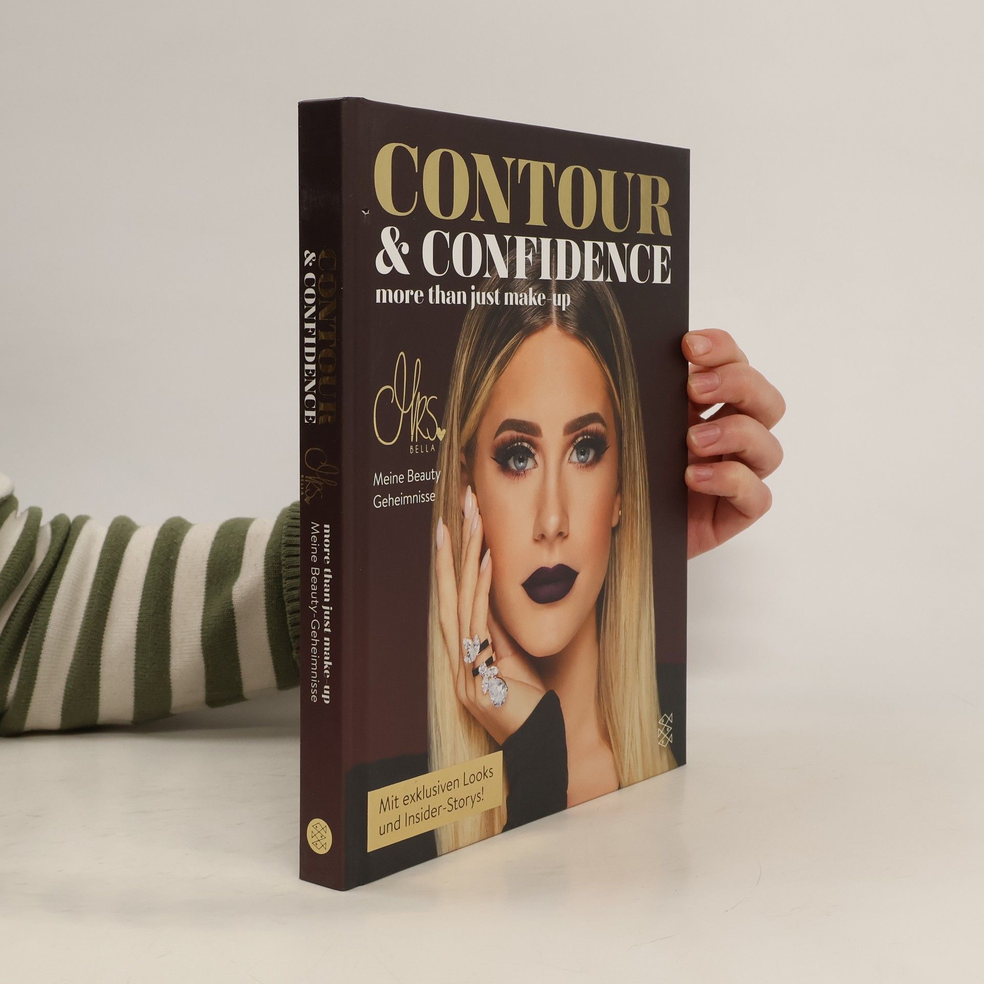 Mrs. Bella Contour & Confidence