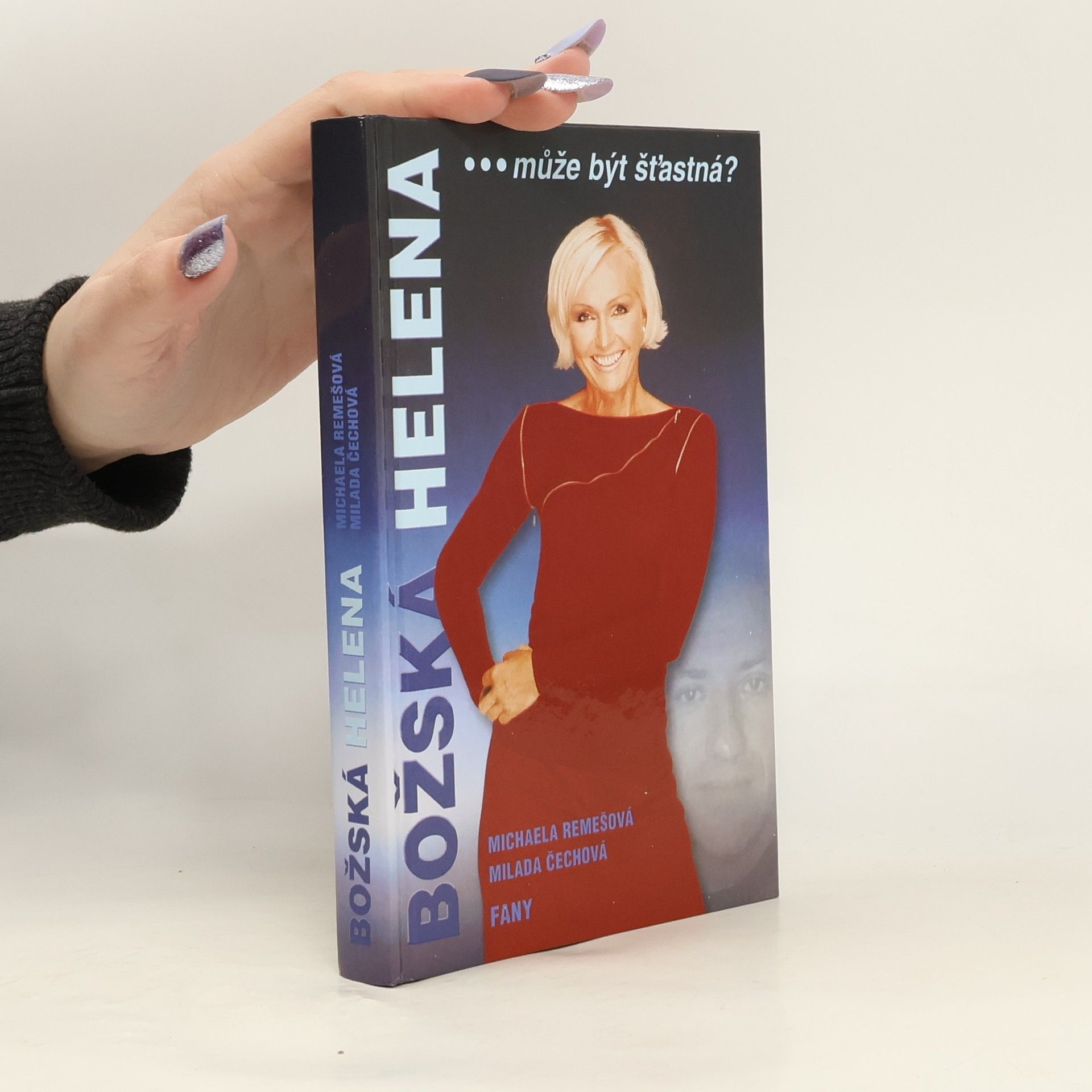 Božská Helena ...může být šťastná?