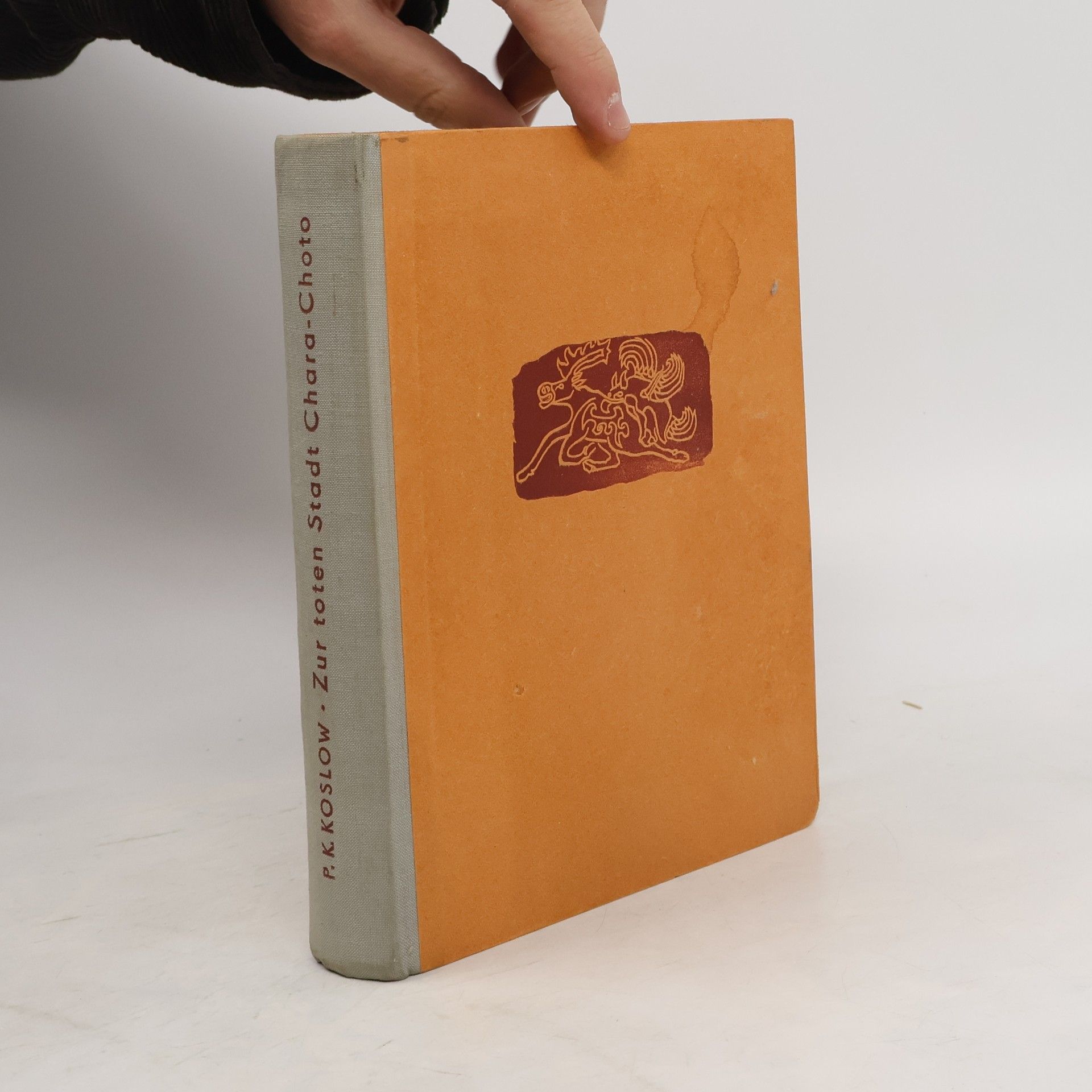 Zur toten Stadt, Chara-Choto