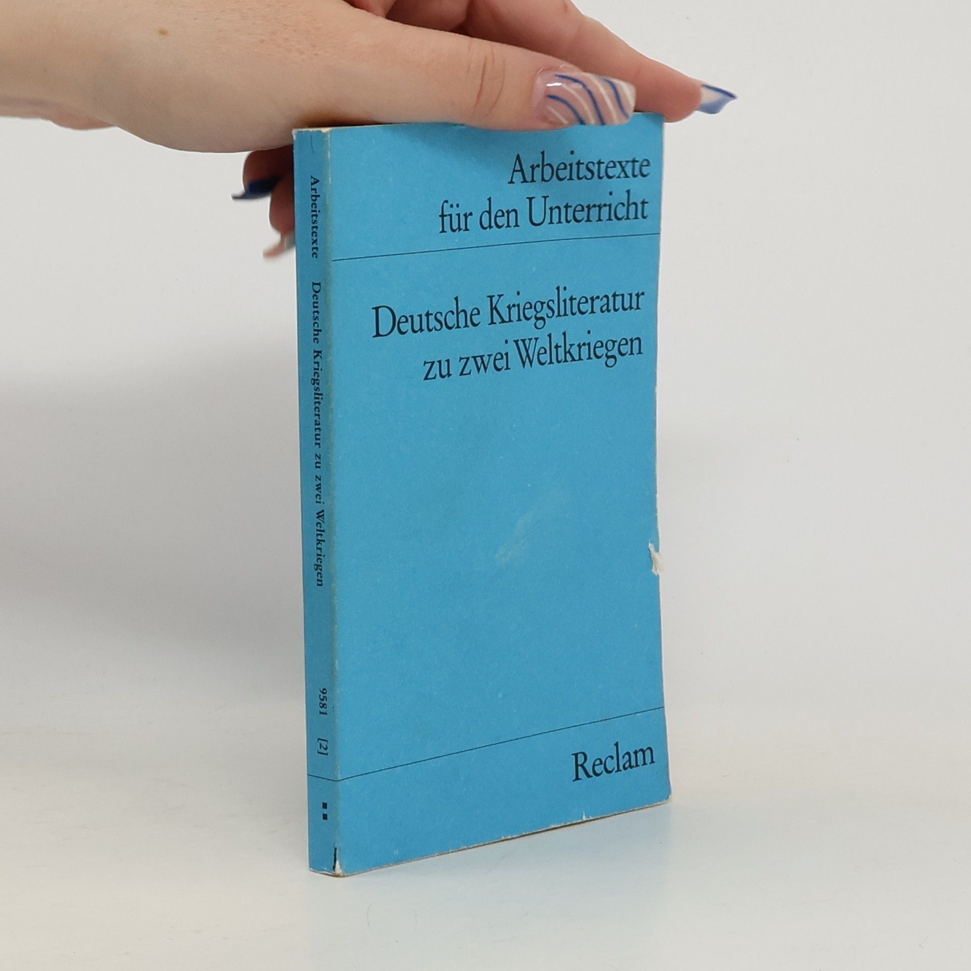 Deutsche Kriegsliteratur zu zwei Weltkriegen