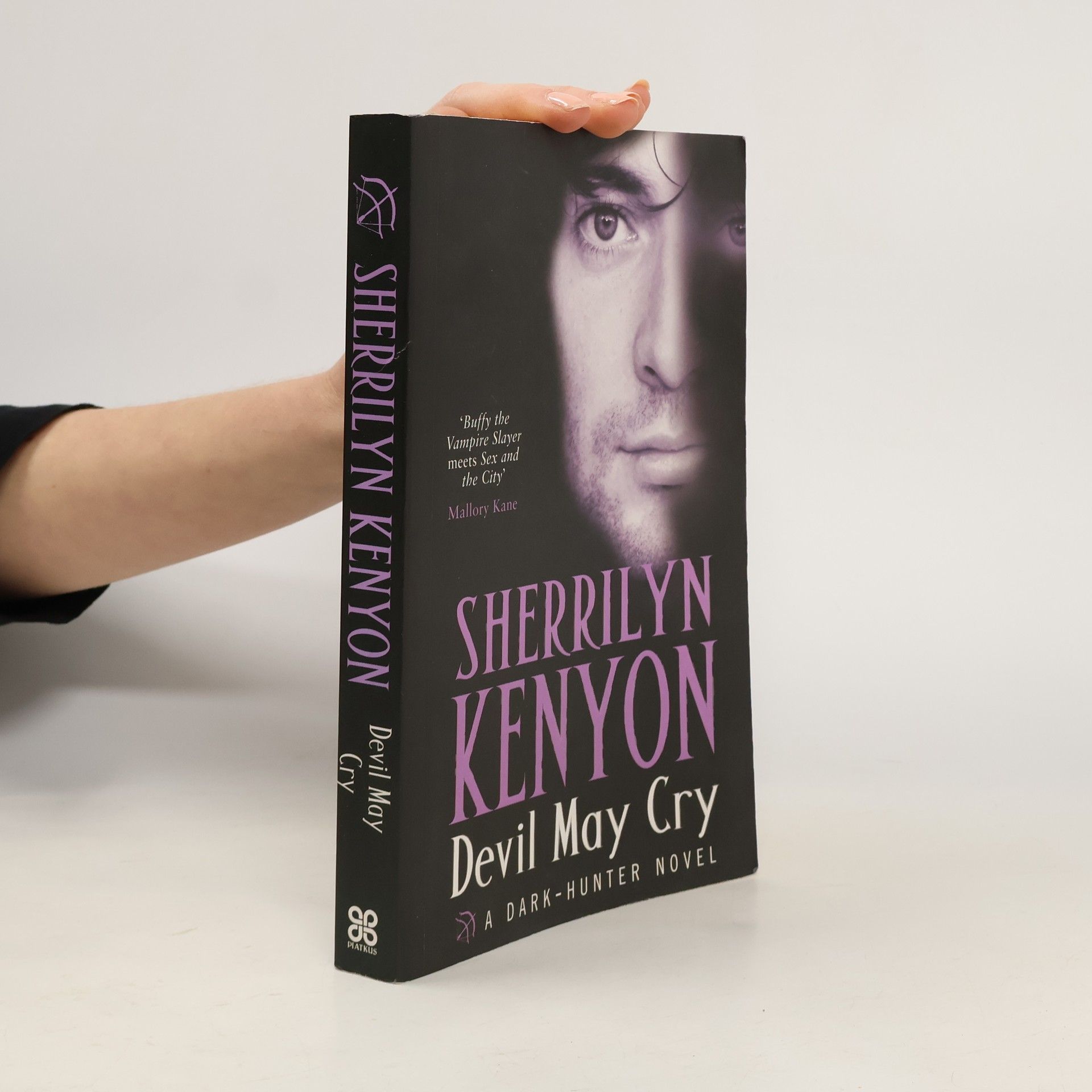 Kinley MacGregor Dark-Hunter World: Devil May Cry