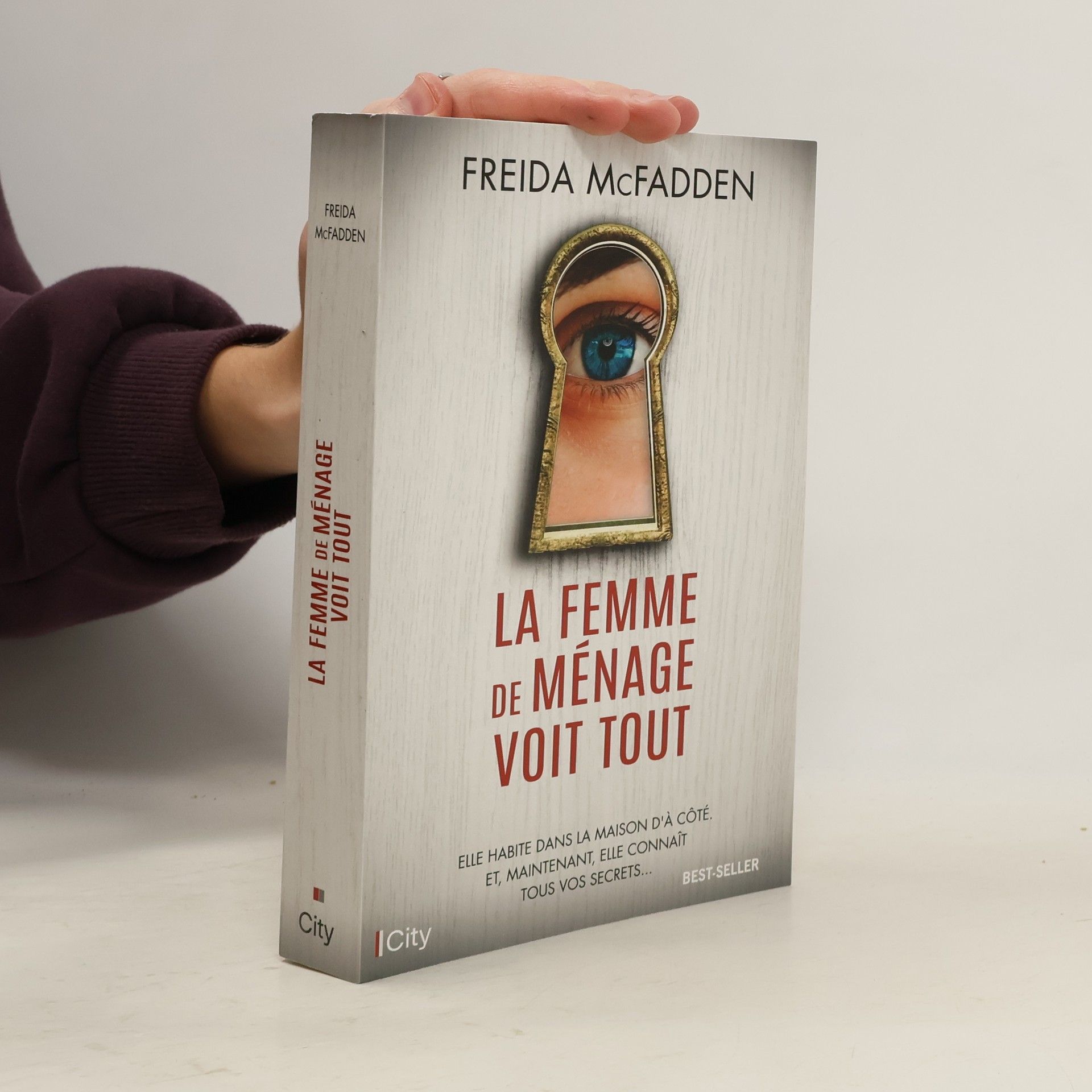 Freida McFadden La femme de ménage voit tout