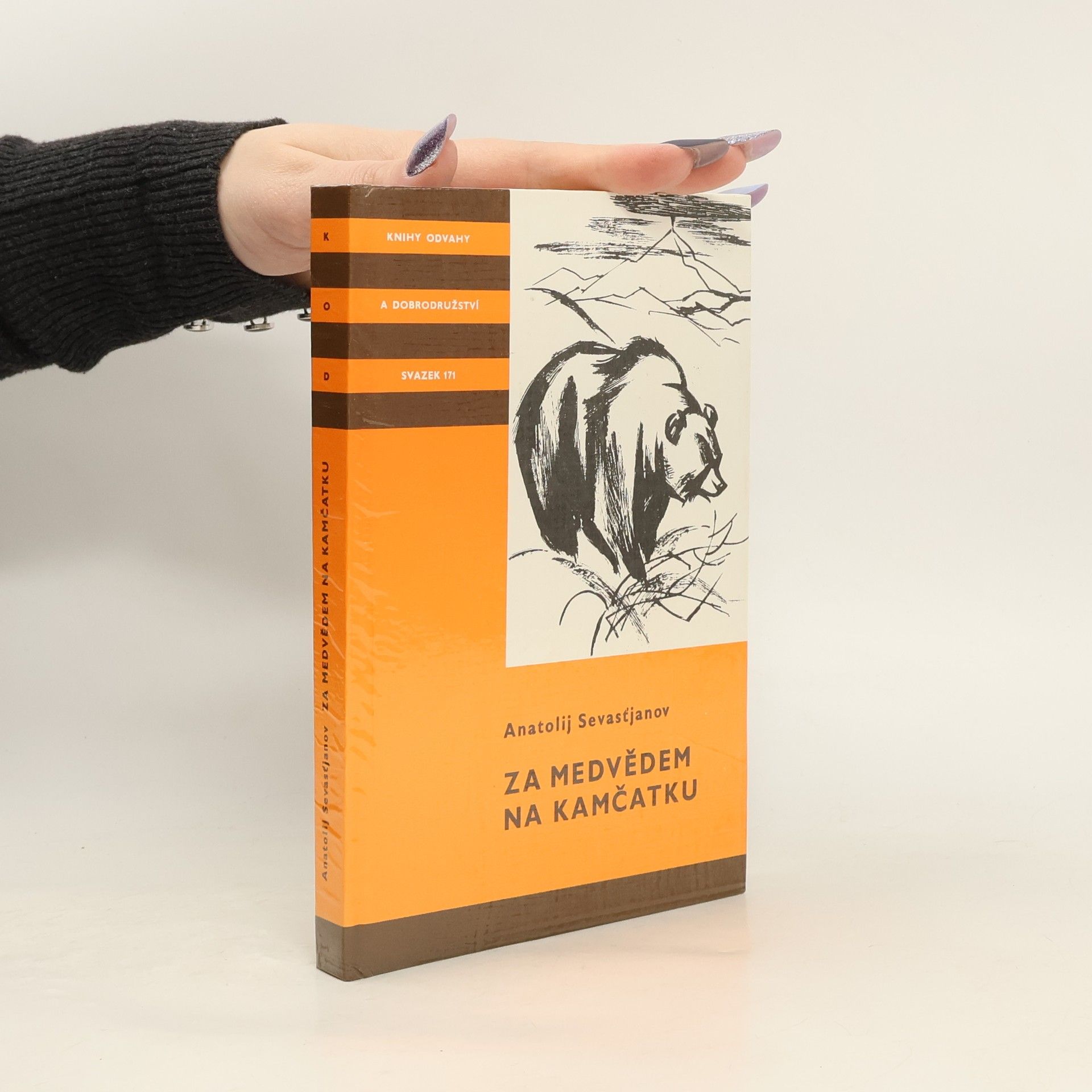 Anatolij Sevasťjanov Za medvědem na Kamčatku