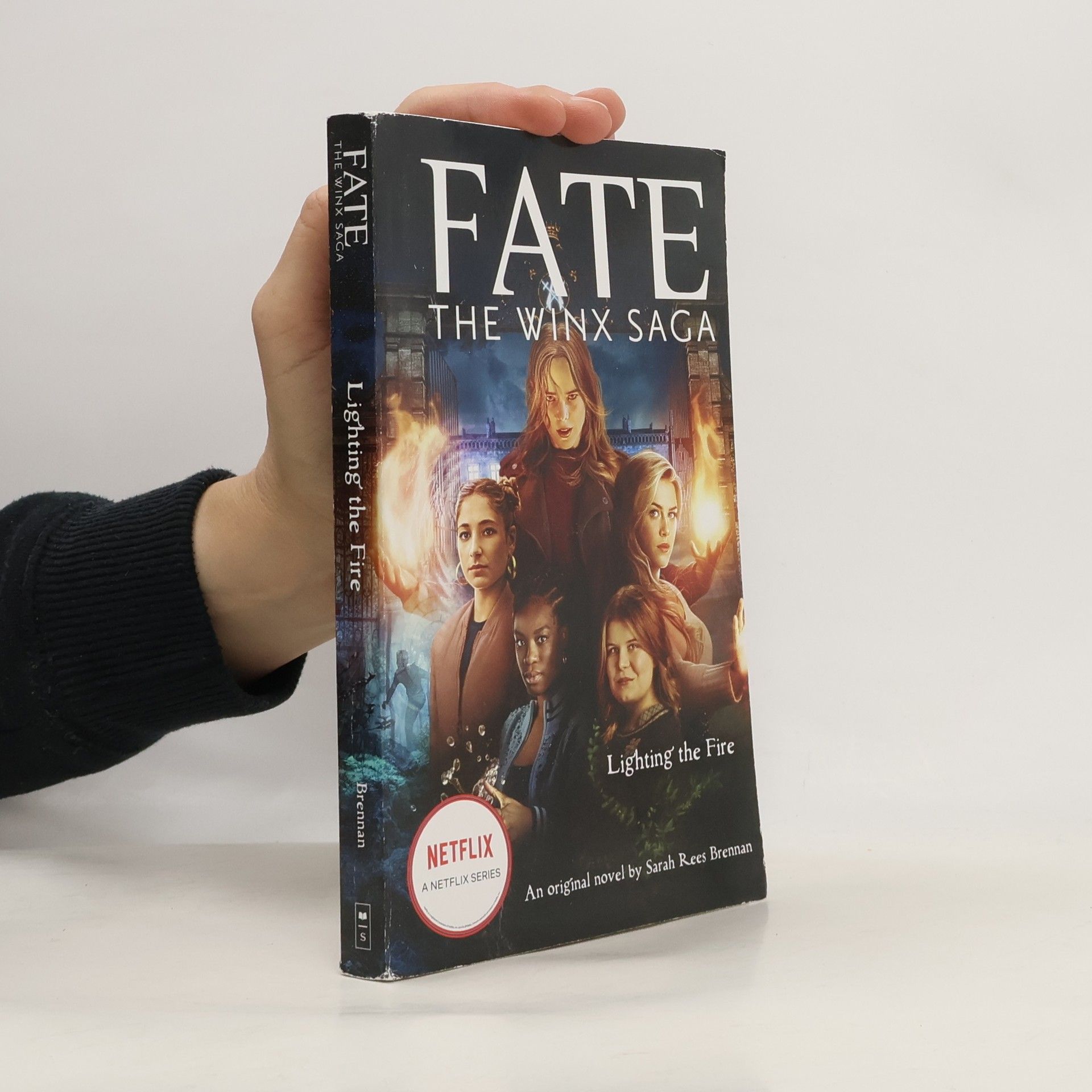 Sarah Rees Brennan Lighting the Fire (Fate: The Winx Saga: An Original Novel)