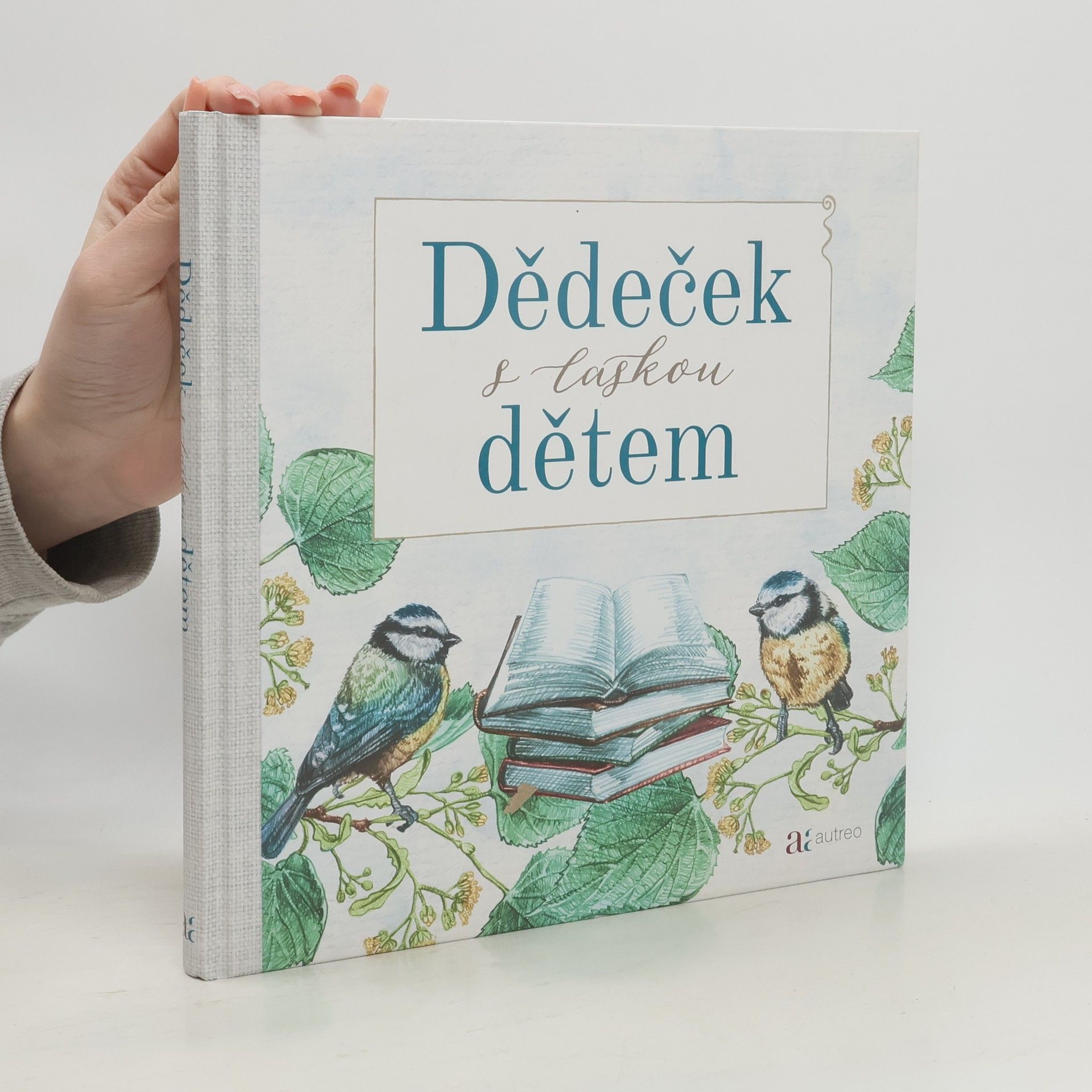 Dědeček s láskou dětem