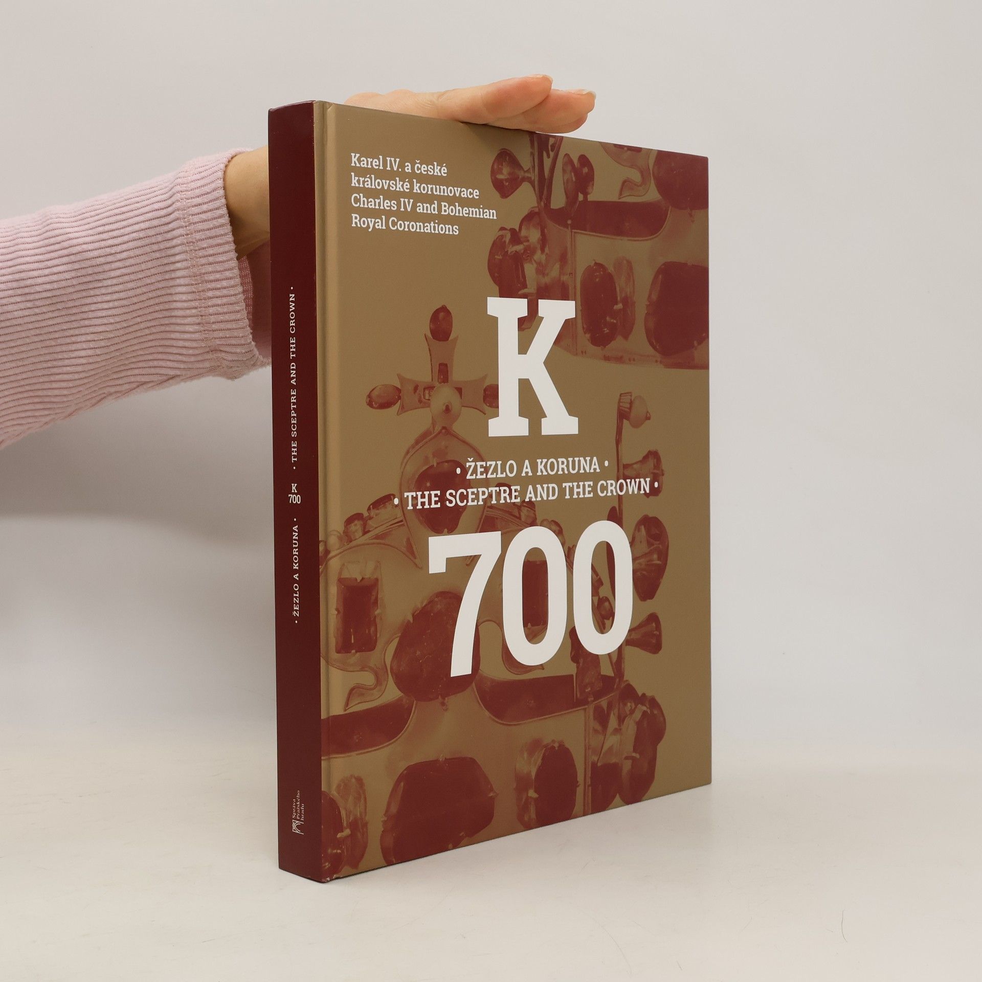 Ivana Kyzourová Žezlo a koruna = The Sceptre and the Crown