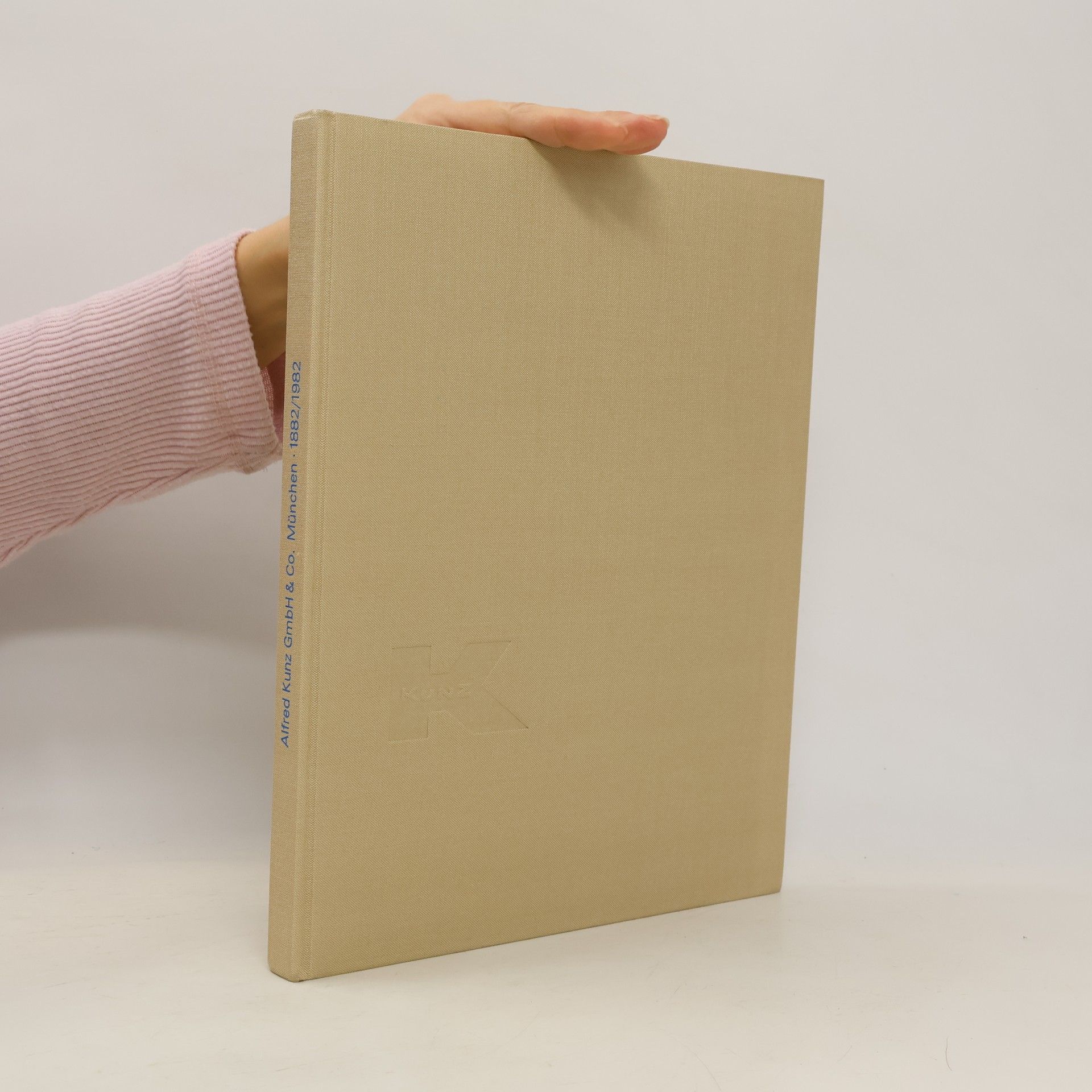 100 Jahre Baugeschichte aktiv mitgestaltet.