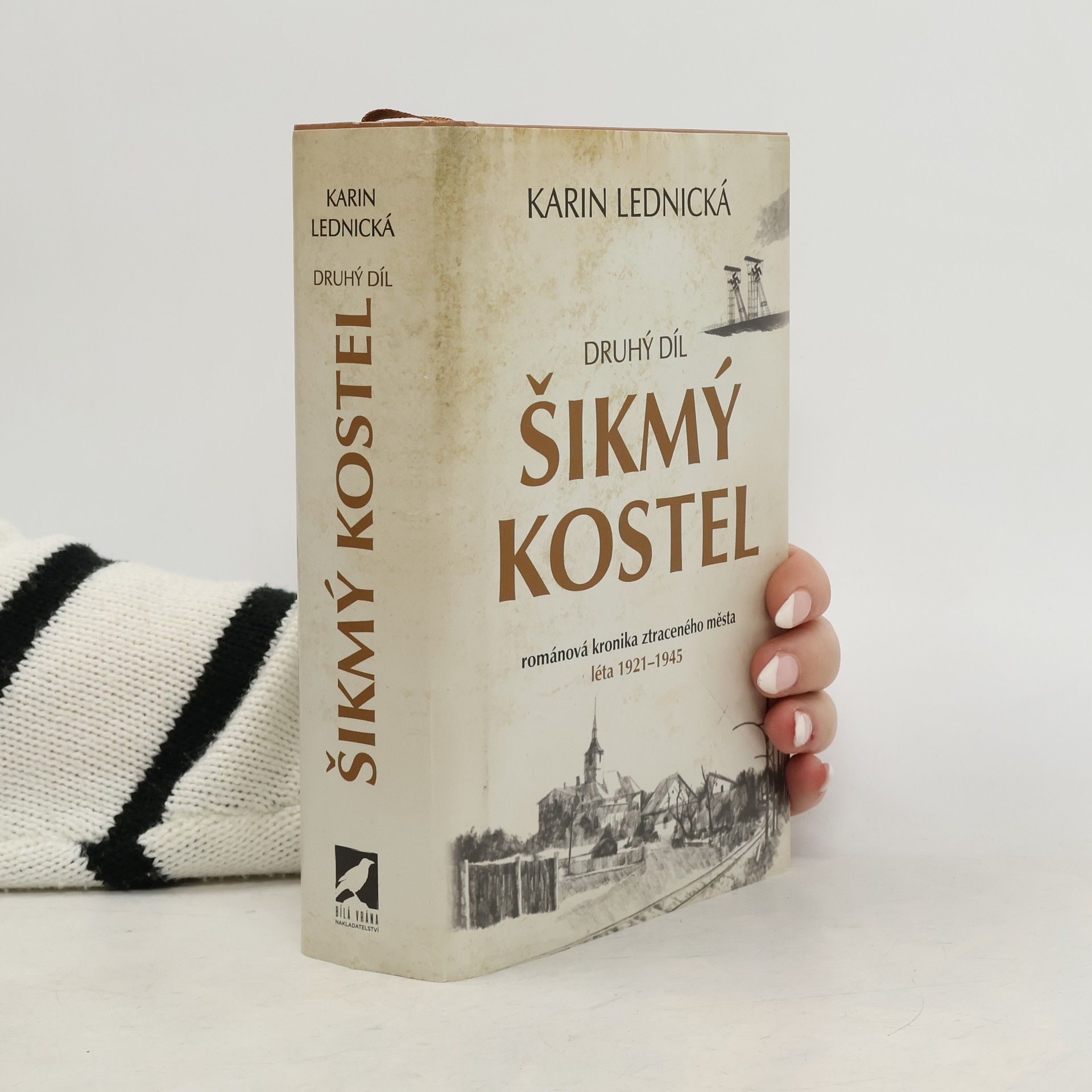Karin Lednická Šikmý kostel 2