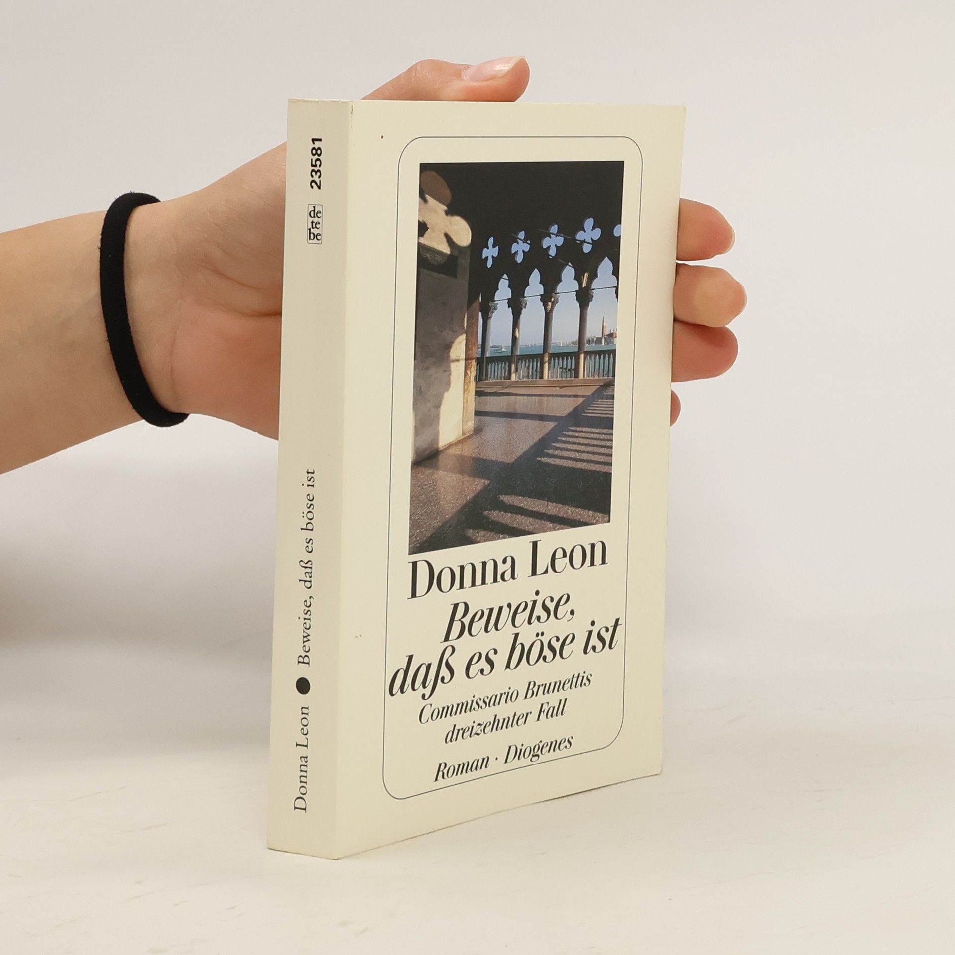 Donna Leon Beweise, daß es böse ist