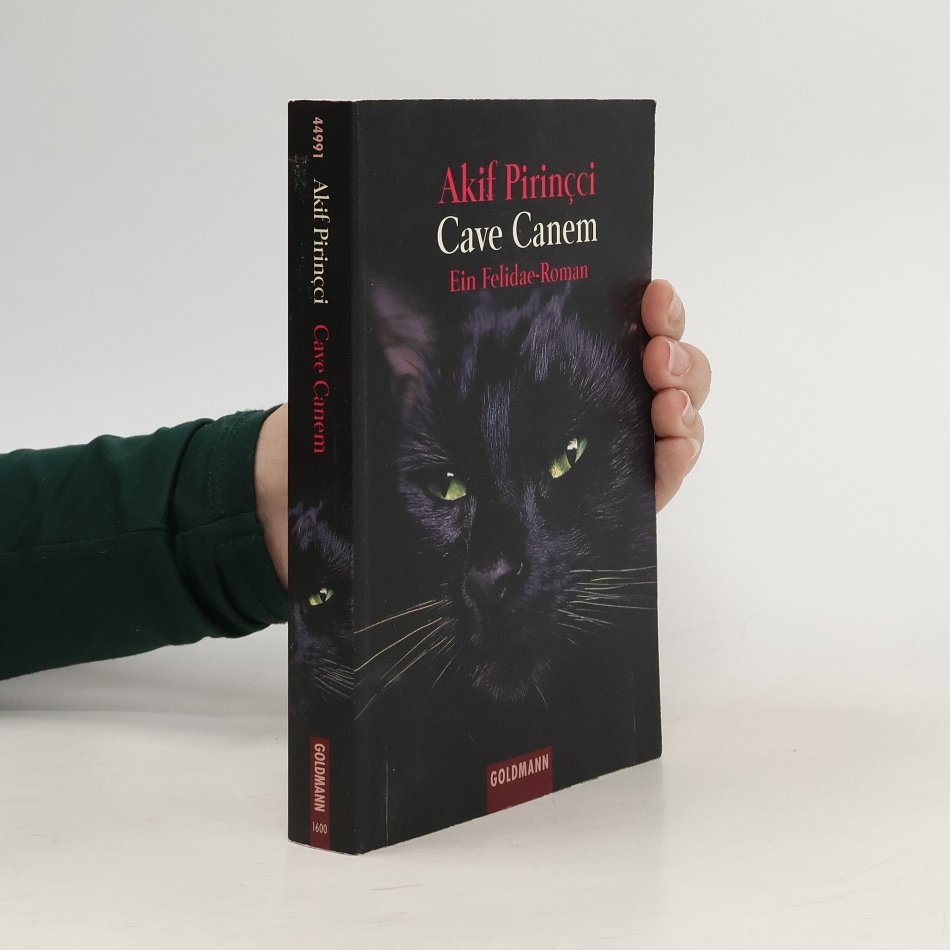 Akif Pirincci Cave canem