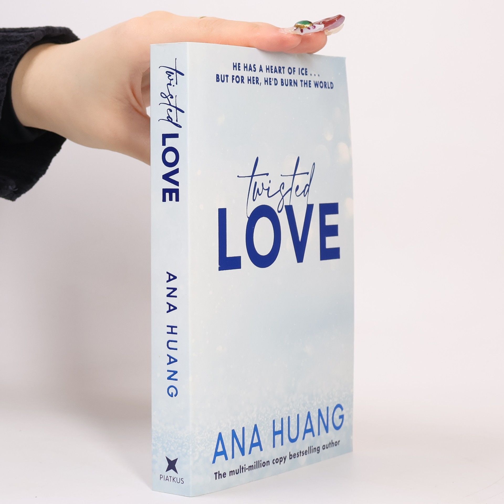 Ana Huang Twisted love. Twisted book one