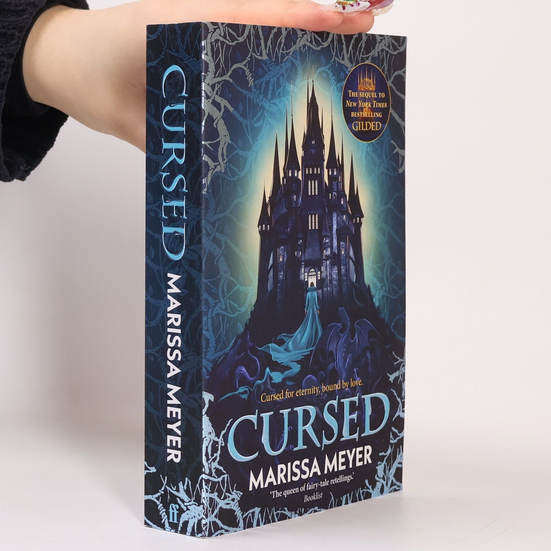 Marissa Meyer Cursed