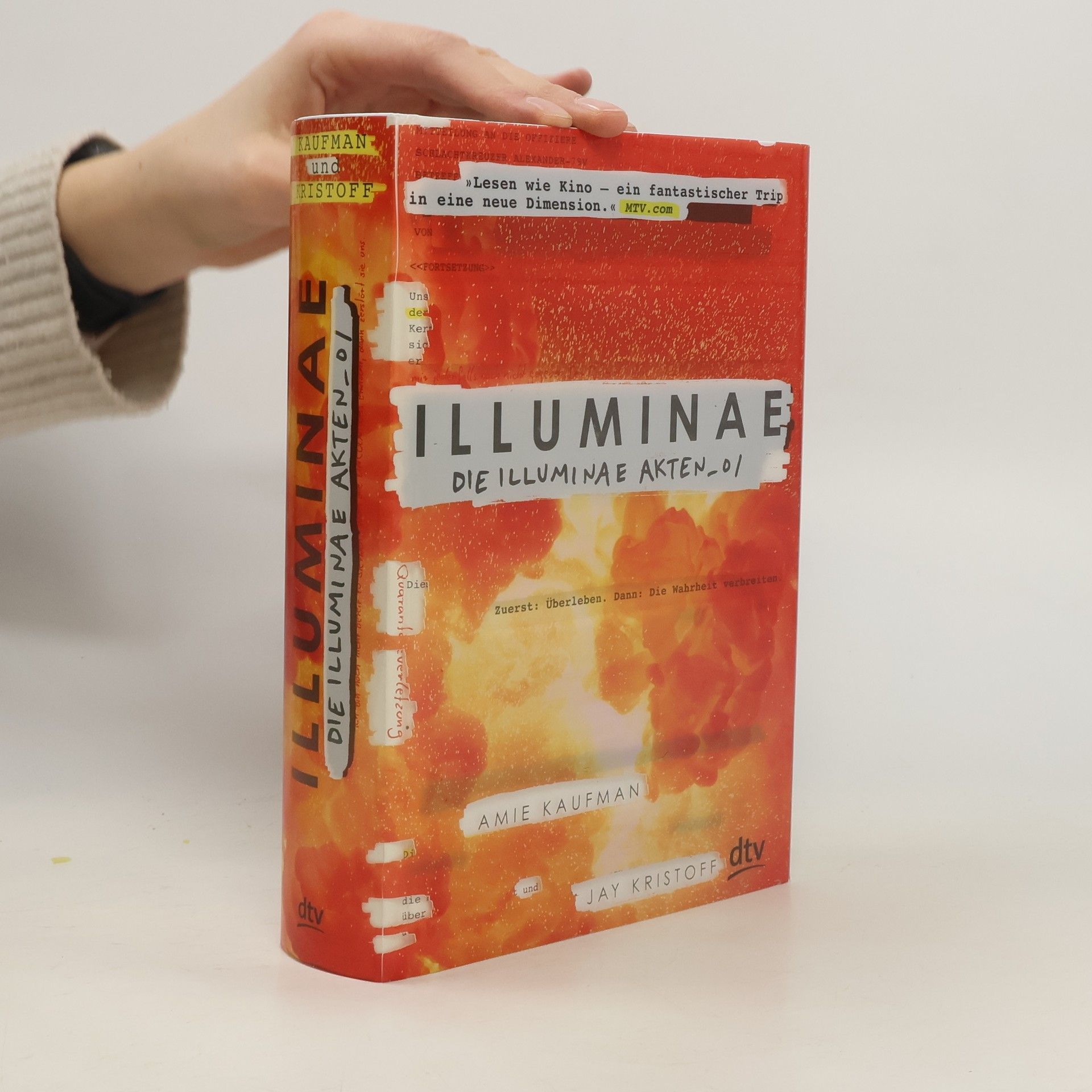 Amie Kaufman Illuminae