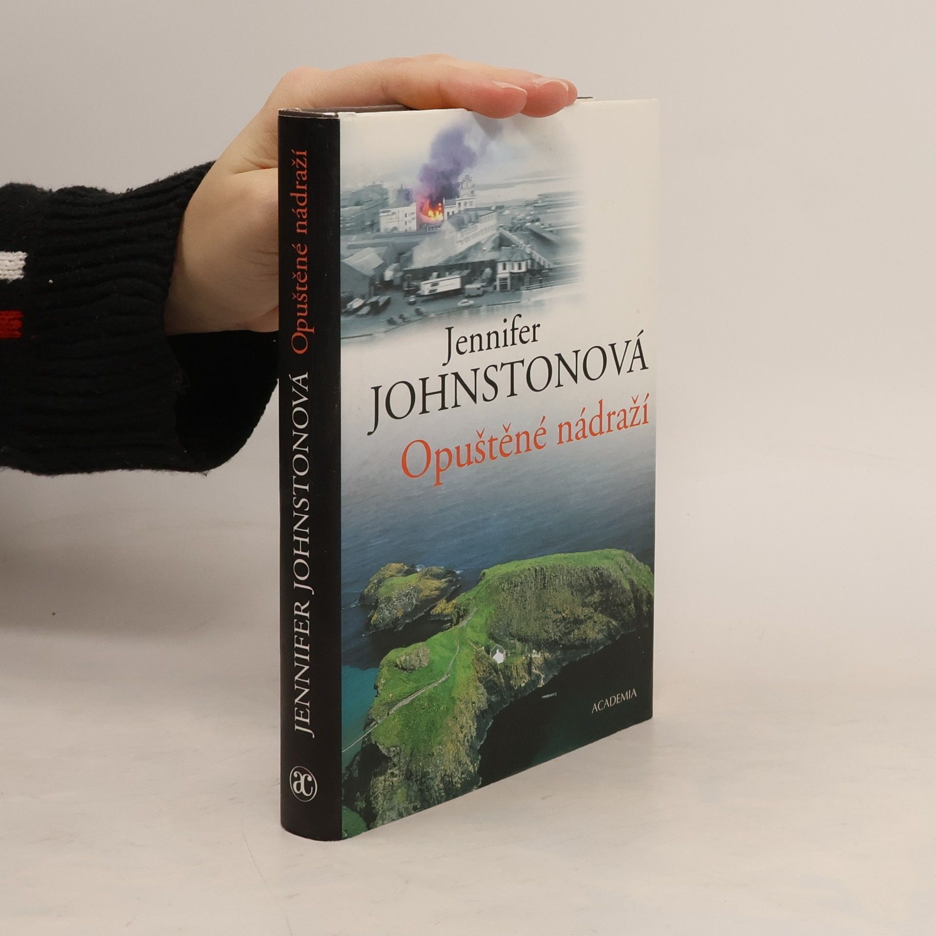 Jennifer Johnston Opuštěné nádraží