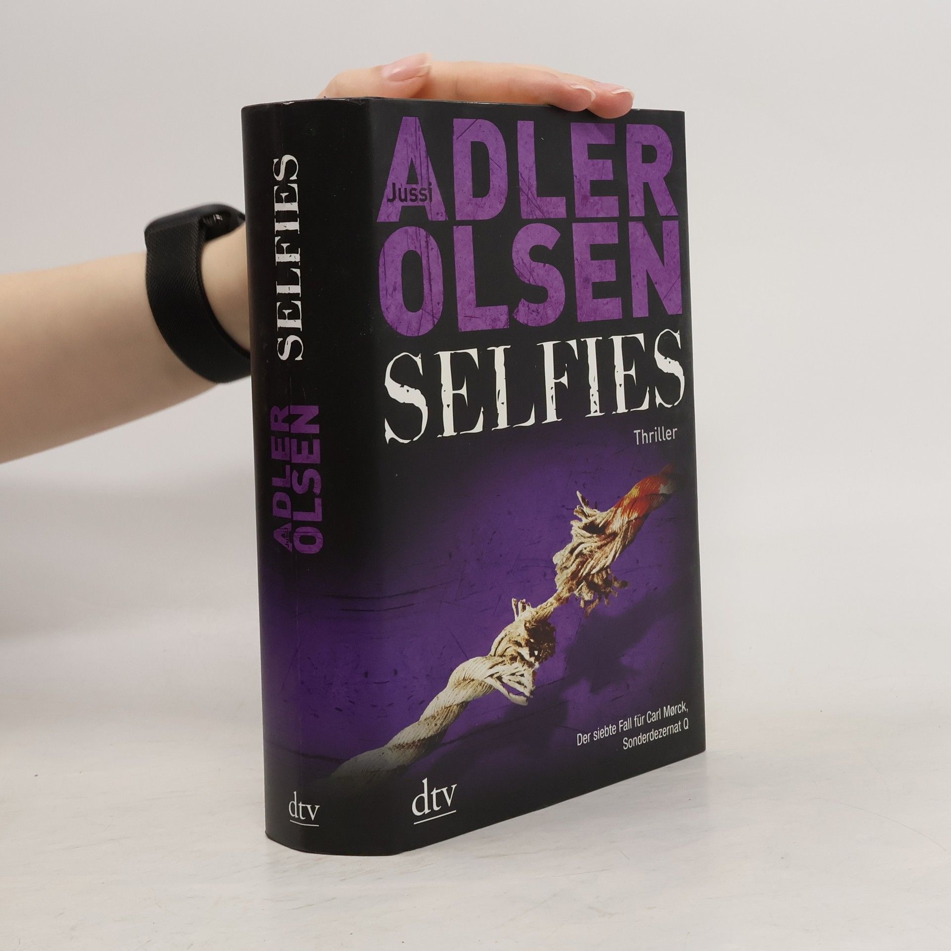 Jussi Adler Olsen Selfies