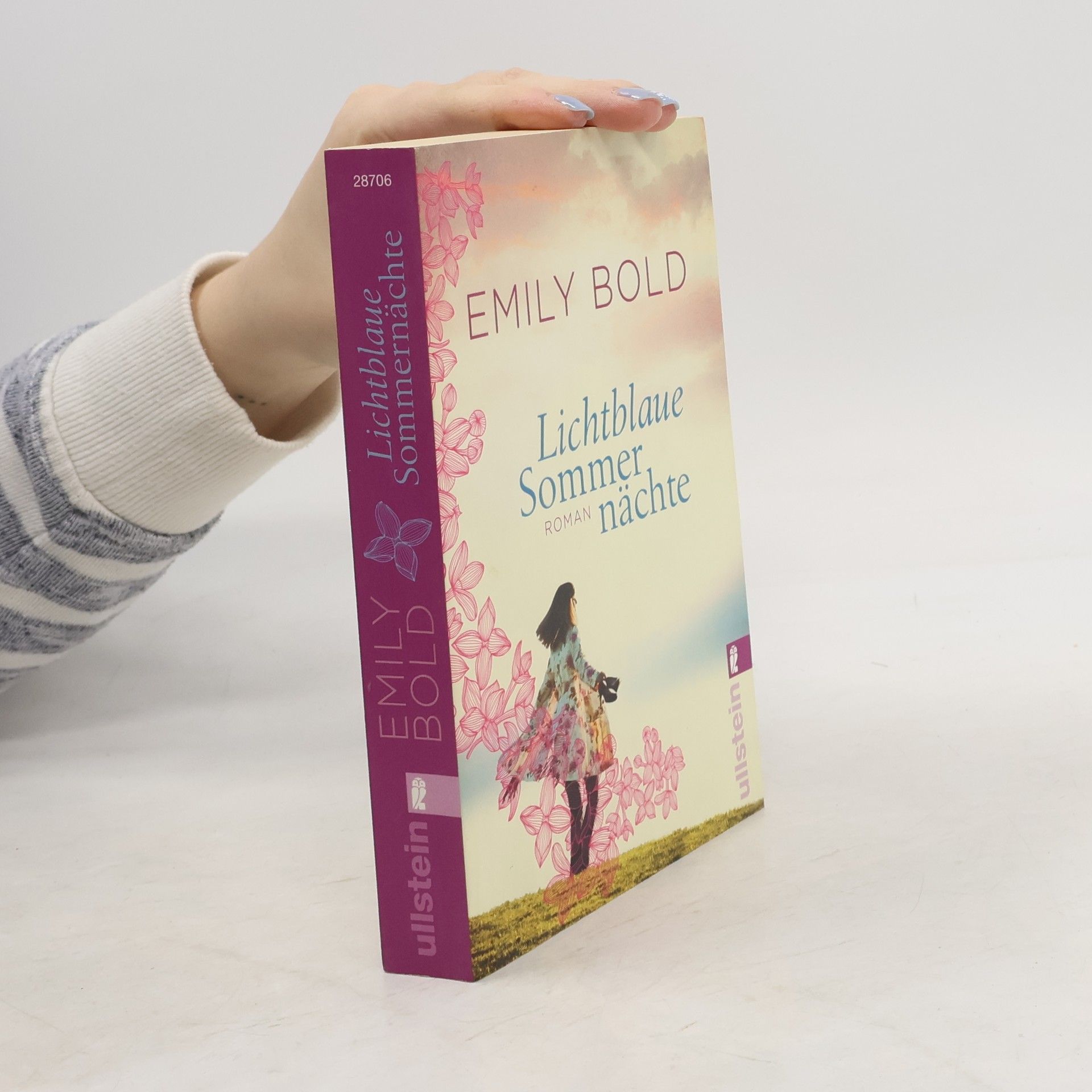 Emily Bold Lichtblaue Sommernächte