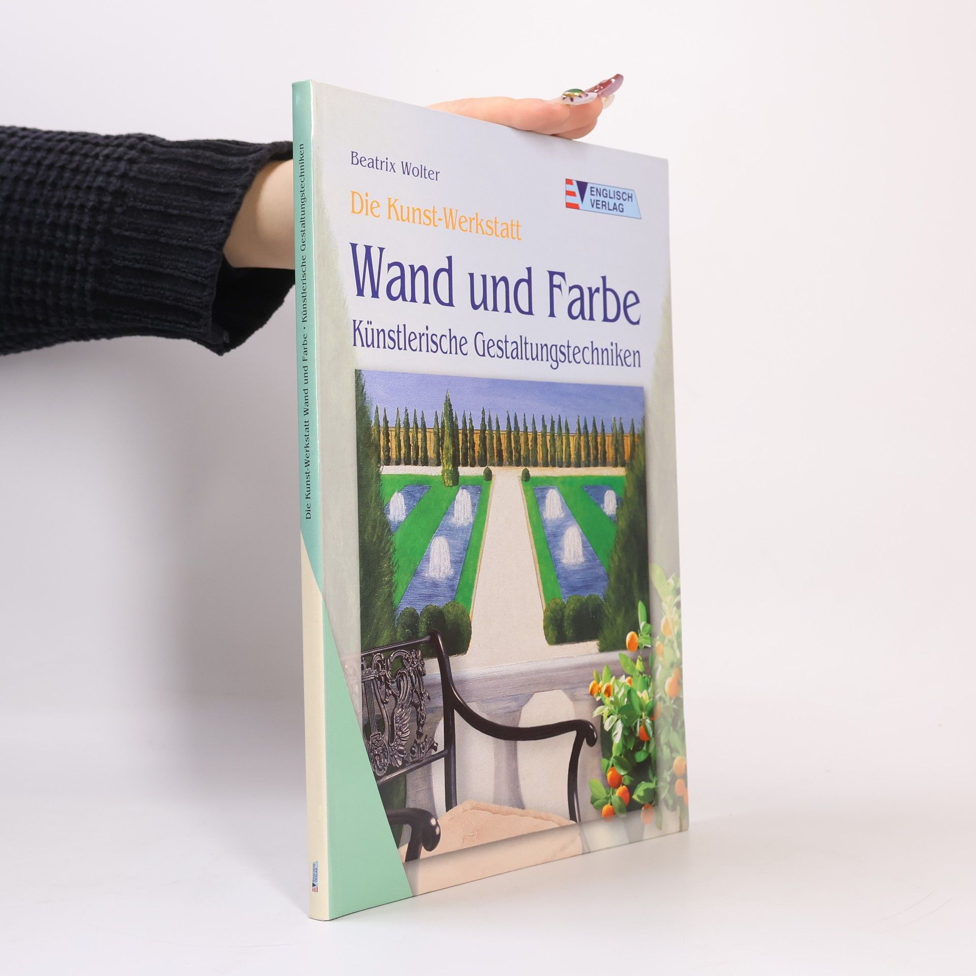 Wand und Farbe