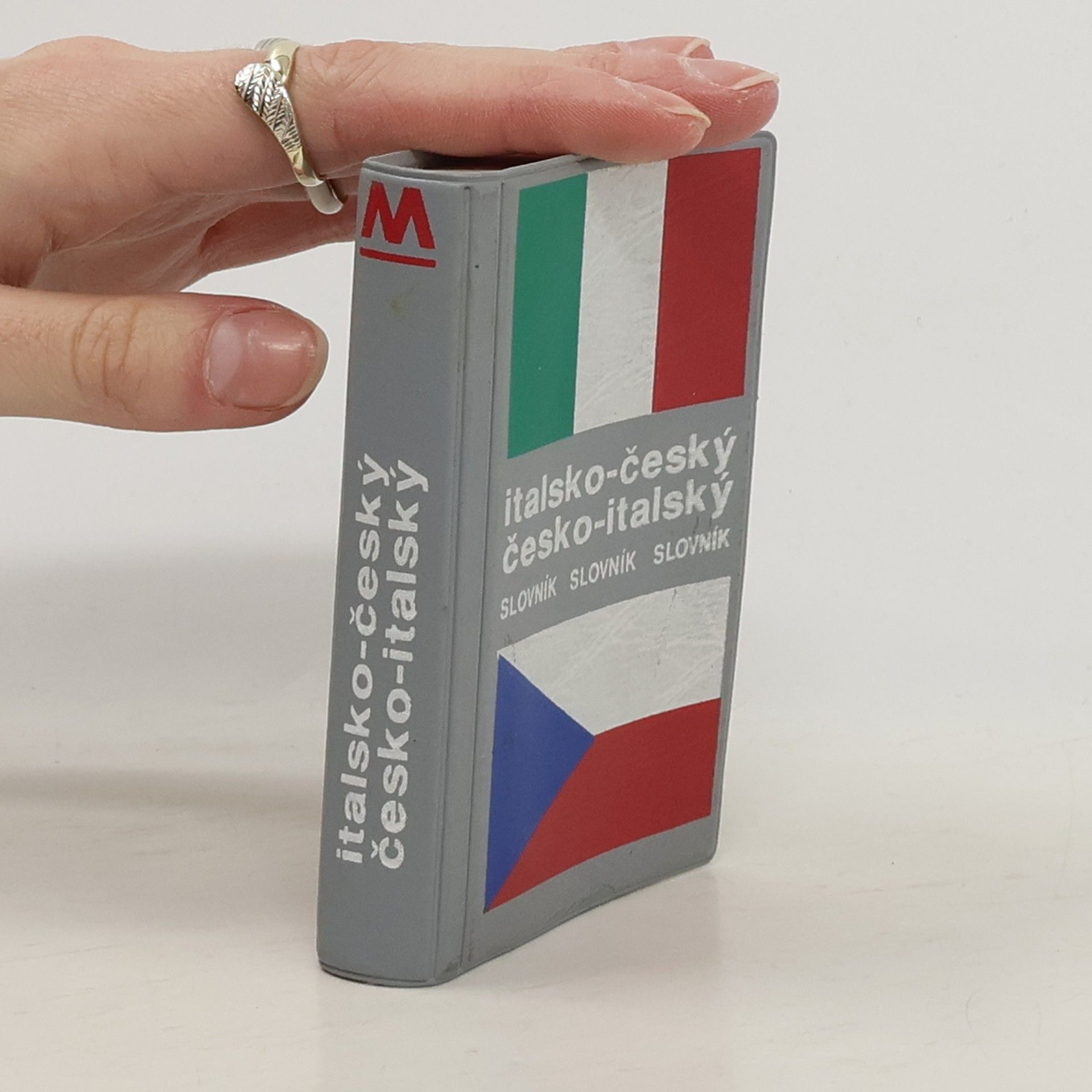 Kolektiv autorů Italsko-český a česko-italský slovník