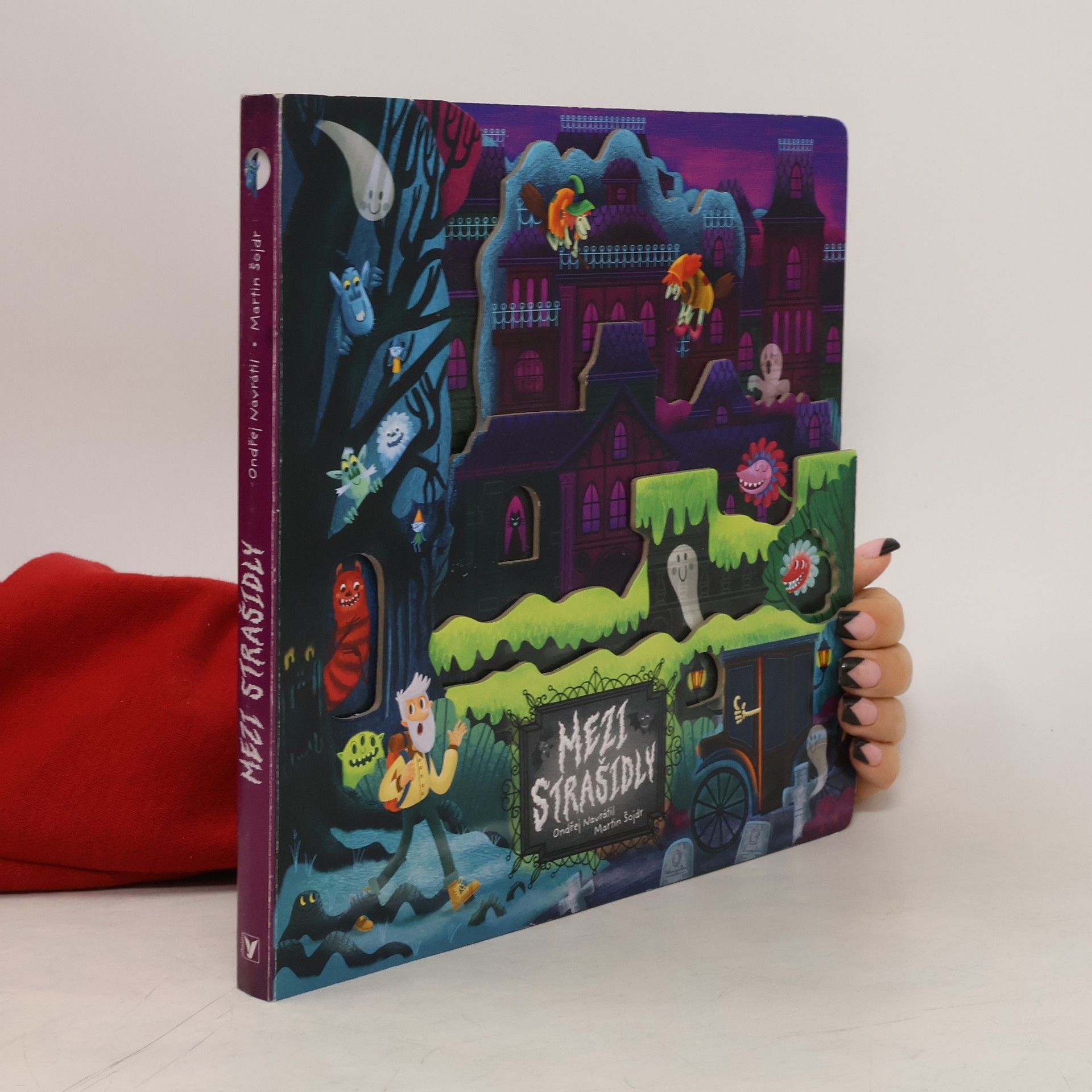 Mezi strašidly
