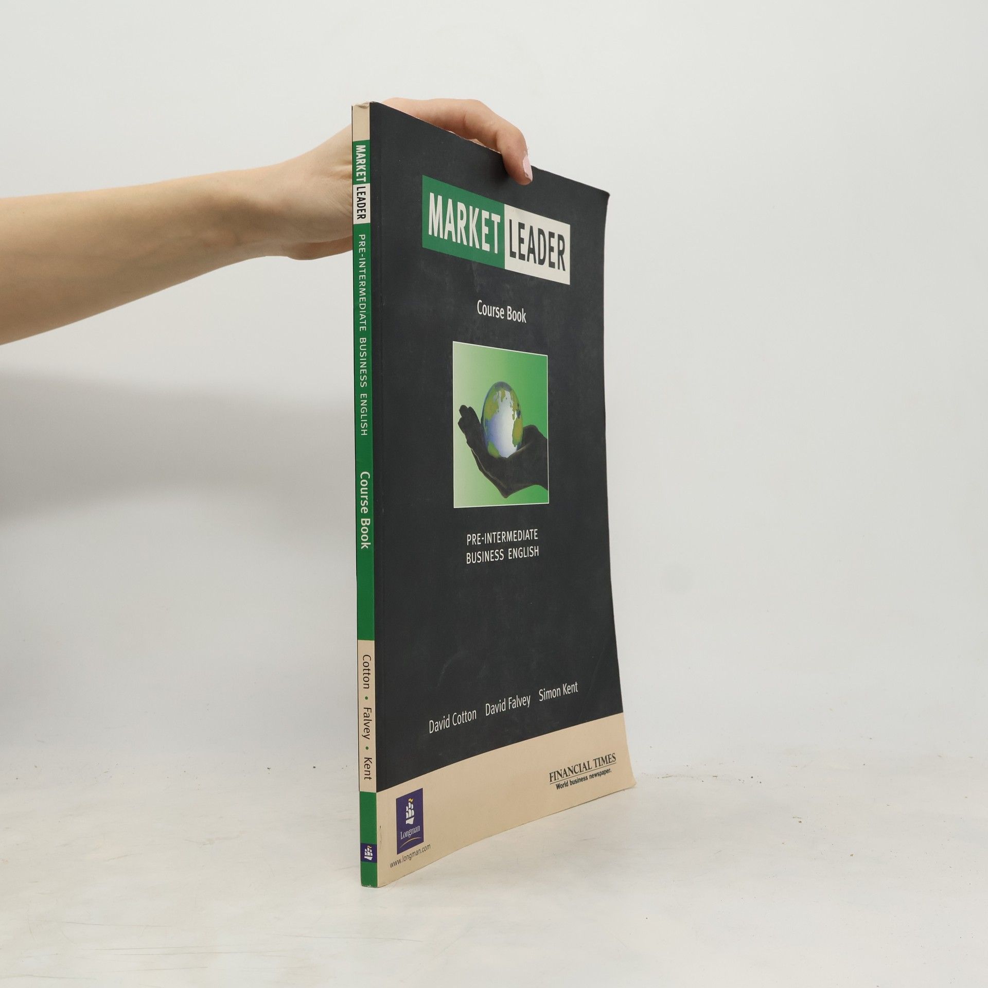 David Cotton Market leader : course book : pre-intermediate business English