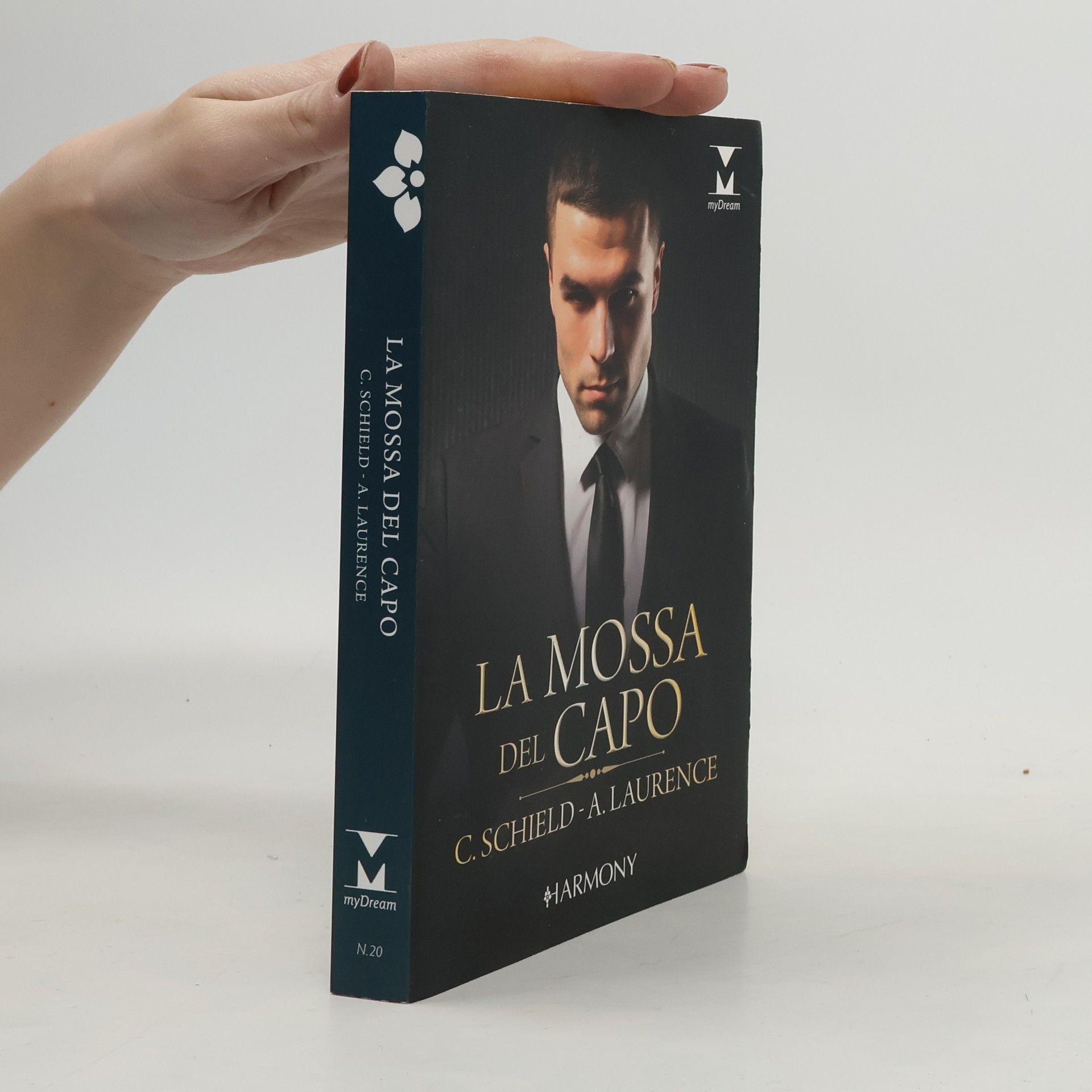 C. Schield La mossa del capo