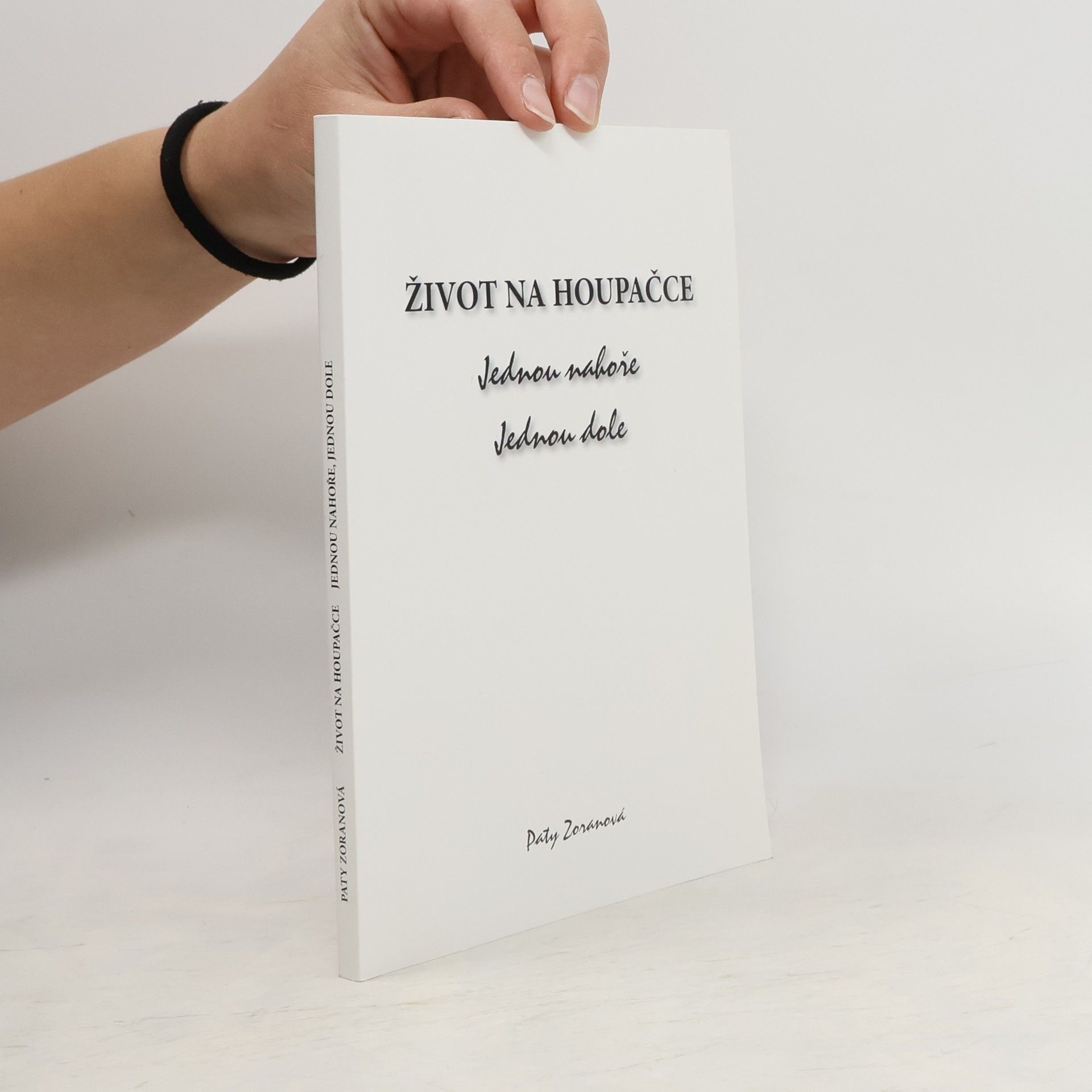 Paty Zoranová  Život na houpačce
