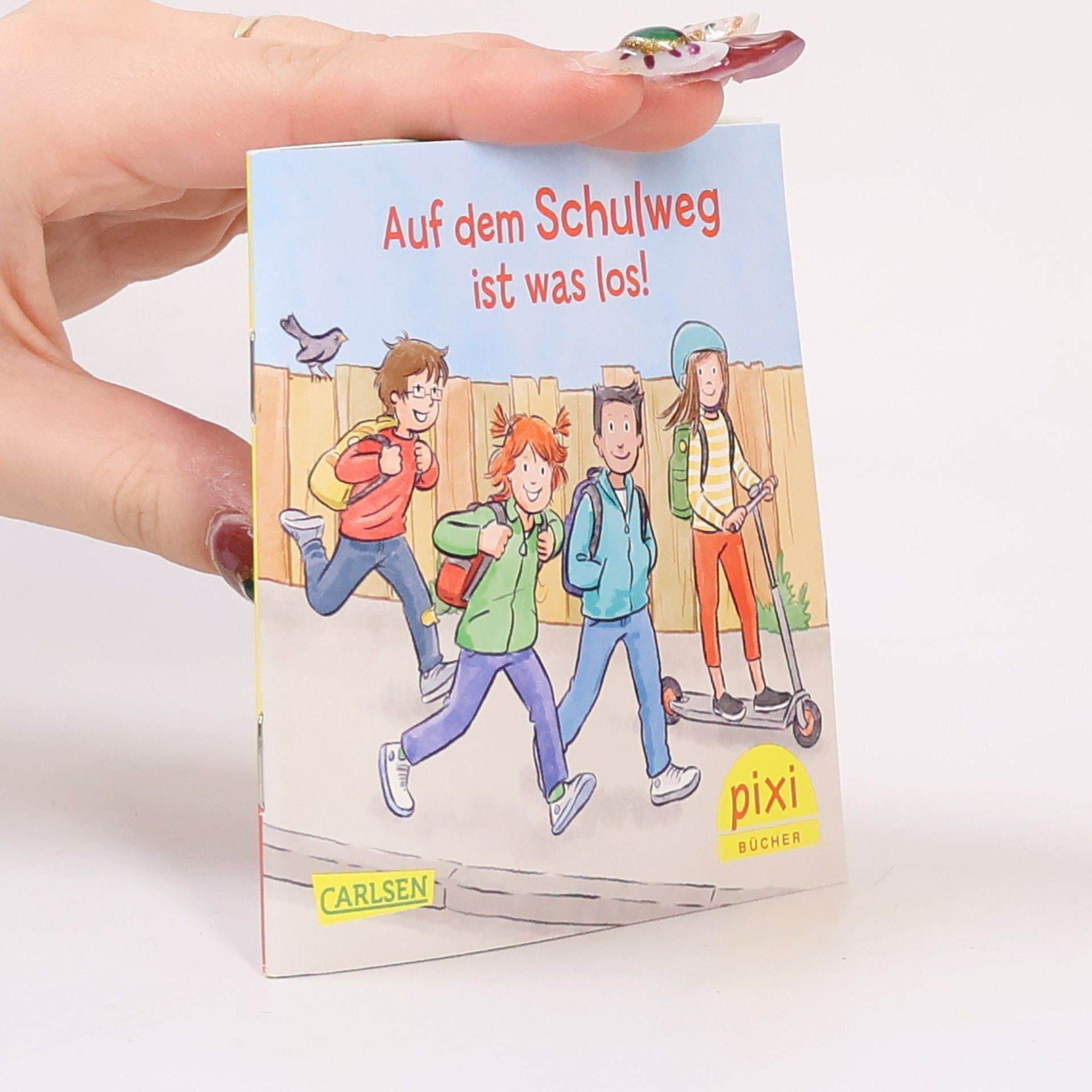 Auf dem Schulweg ist was los!