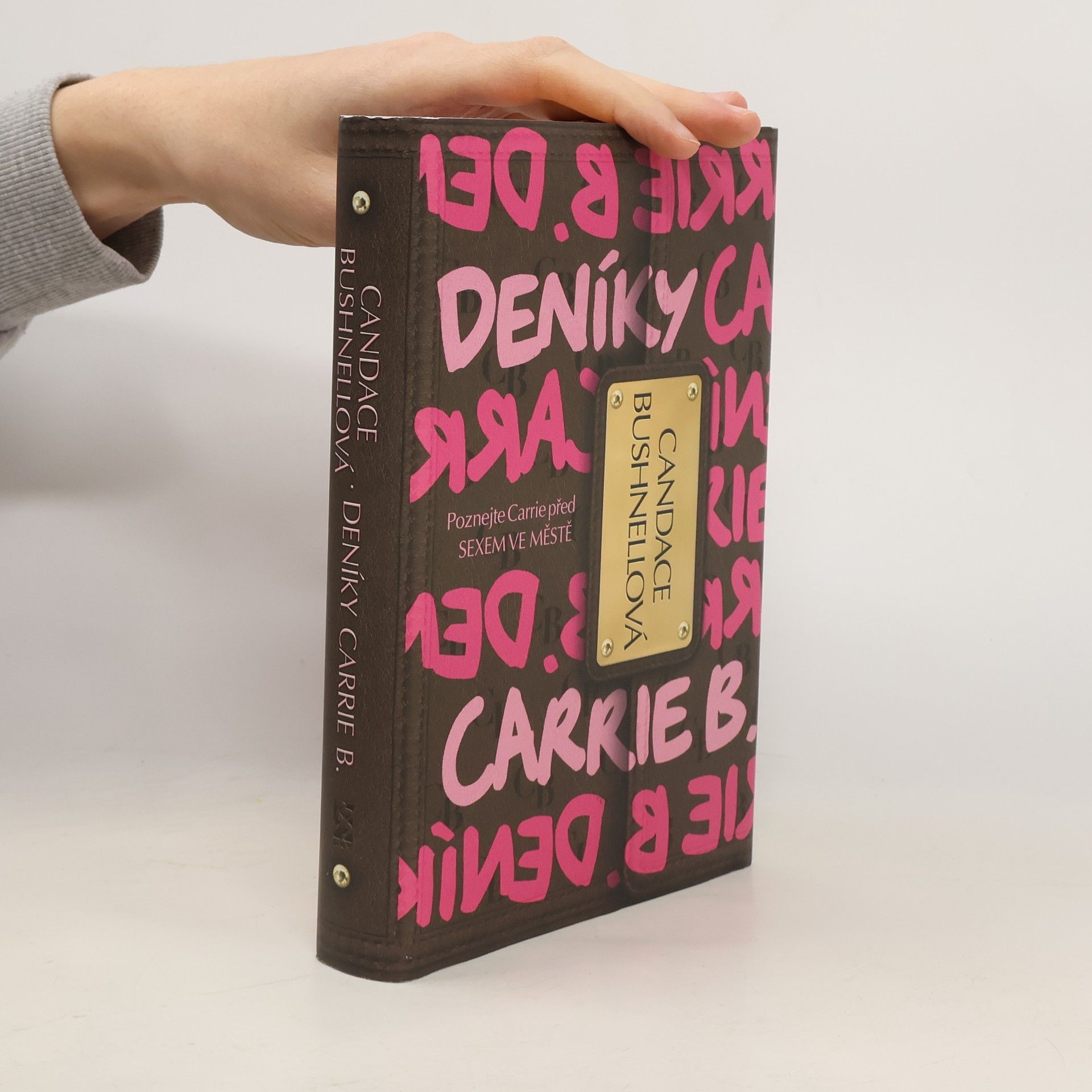 Candace Bushnell Deníky Carrie B.