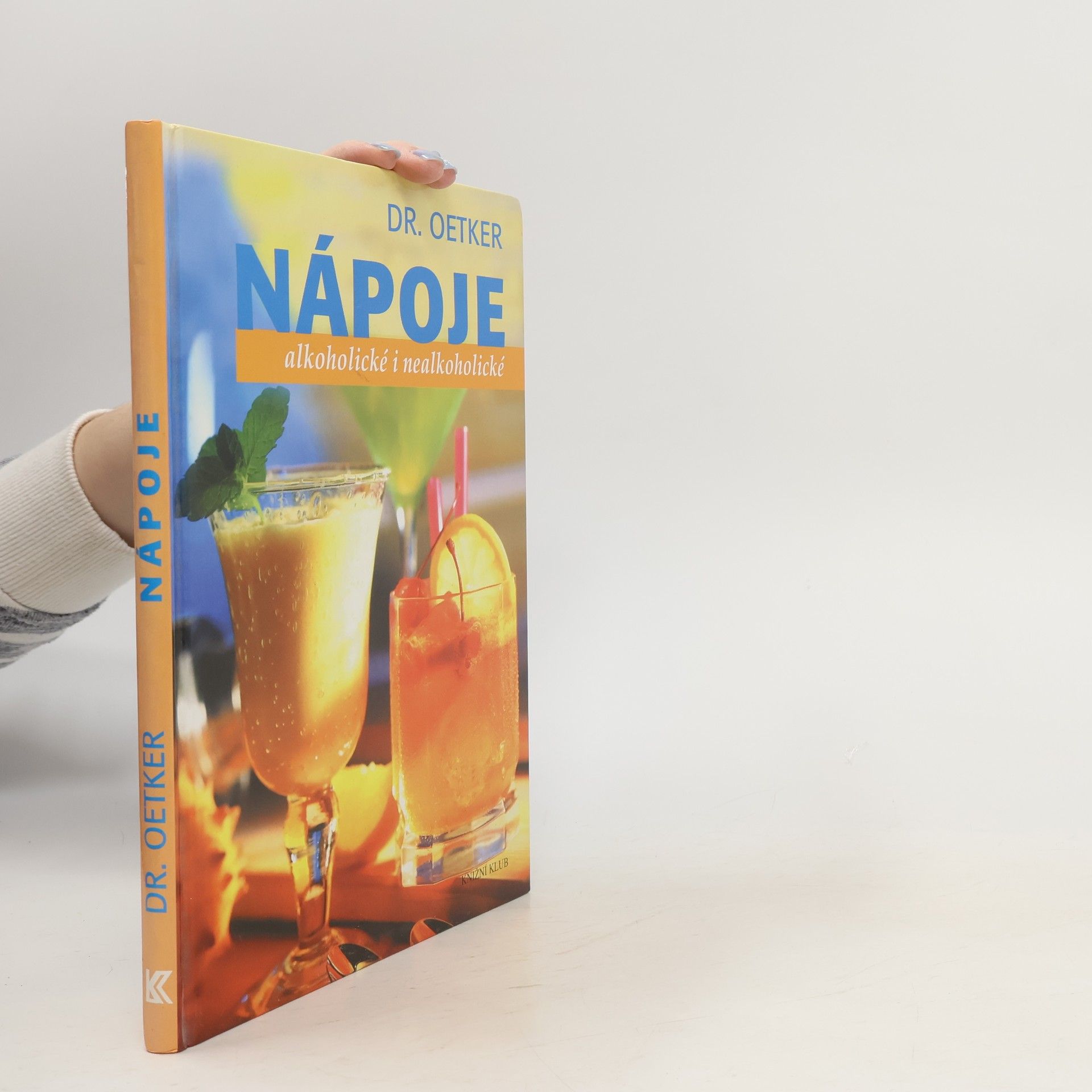 Autorenkollektiv Nápoje alkoholické i nealkoholické